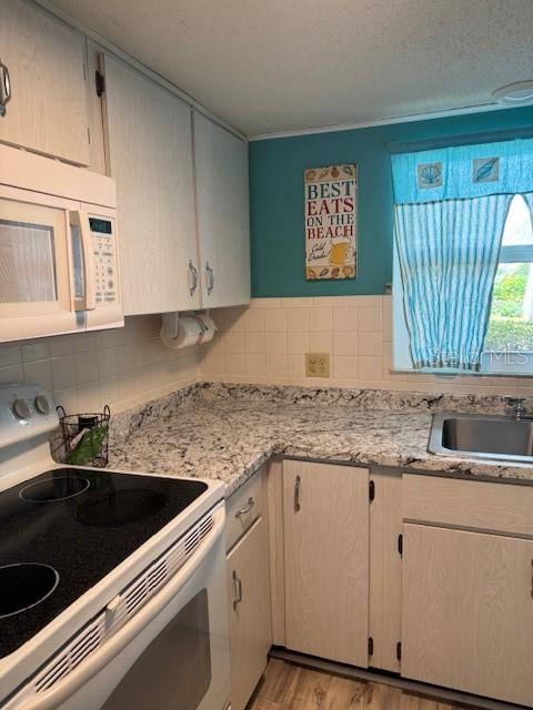 4746 AZALEA DR #103 C, NEW PORT RICHEY, FL, 34652