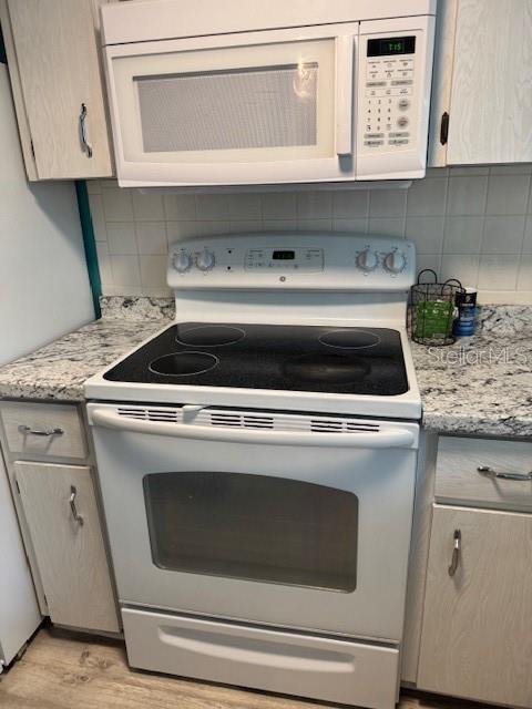 4746 AZALEA DR #103 C, NEW PORT RICHEY, FL, 34652