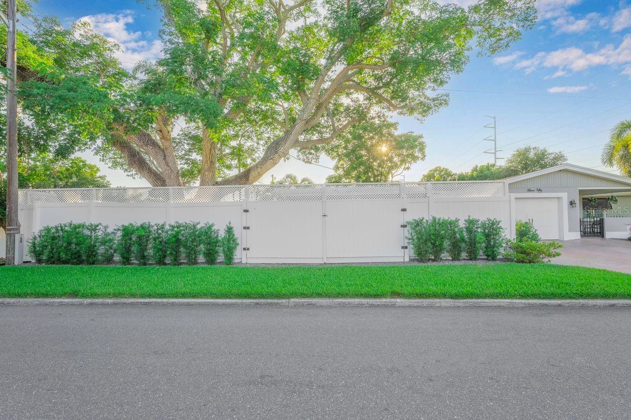 1150 48TH ST N, ST PETERSBURG, FL, 33713