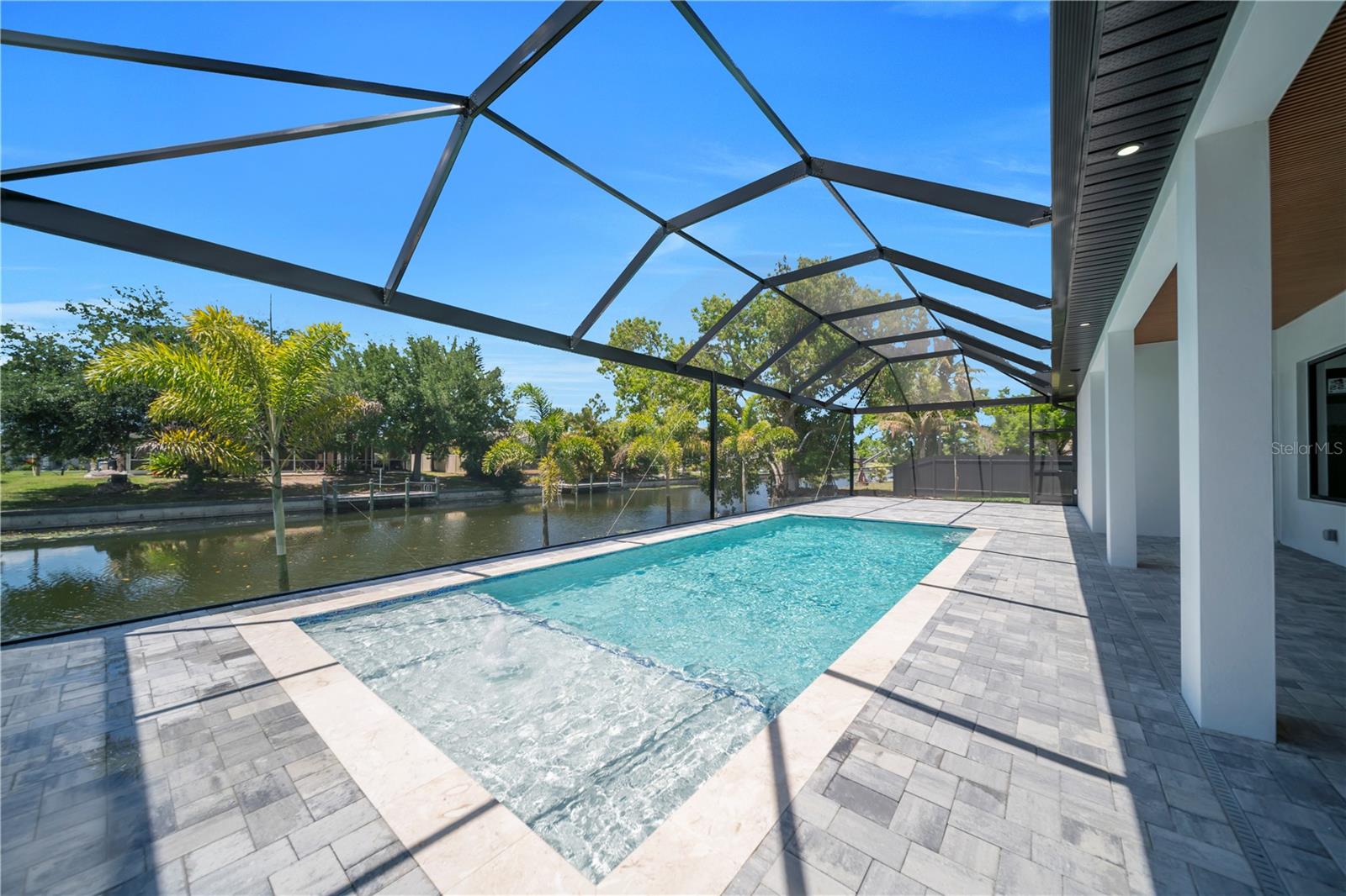 1114 SW 8TH PL, CAPE CORAL, FL, 33991