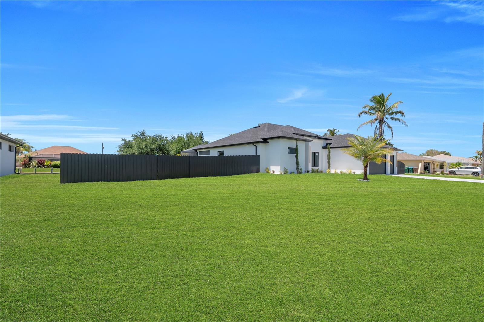 1114 SW 8TH PL, CAPE CORAL, FL, 33991