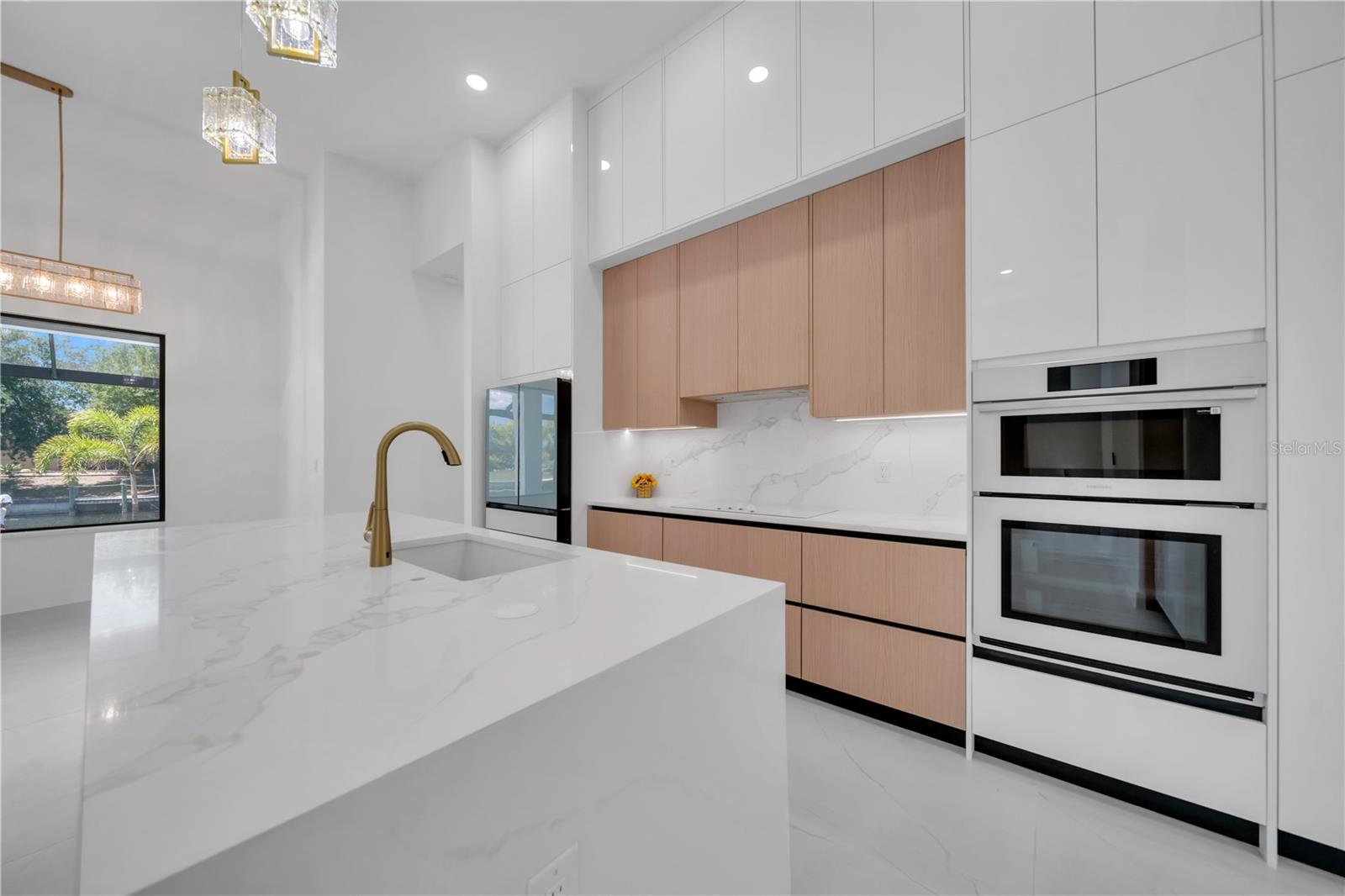 1114 SW 8TH PL, CAPE CORAL, FL, 33991