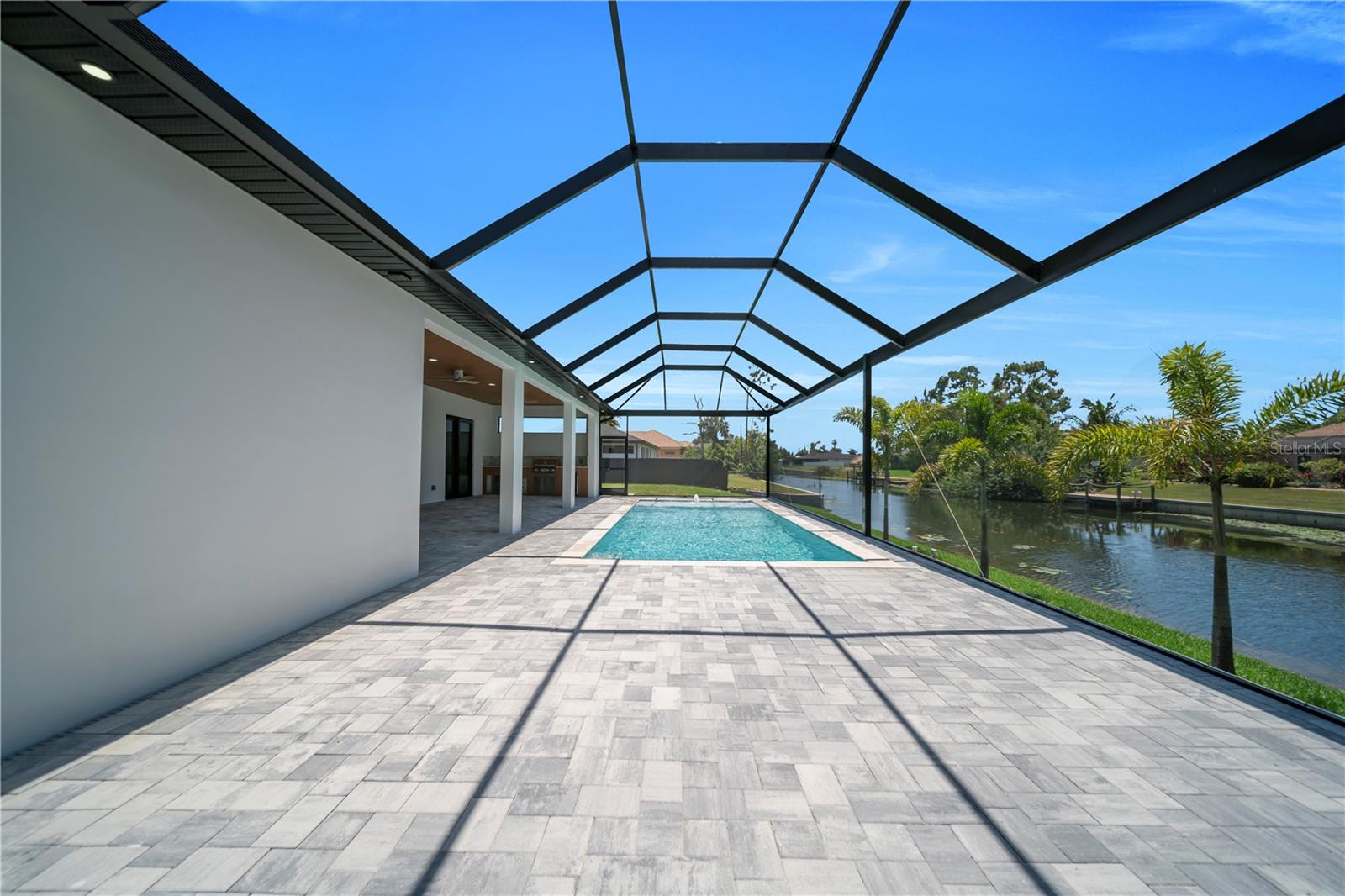 1114 SW 8TH PL, CAPE CORAL, FL, 33991
