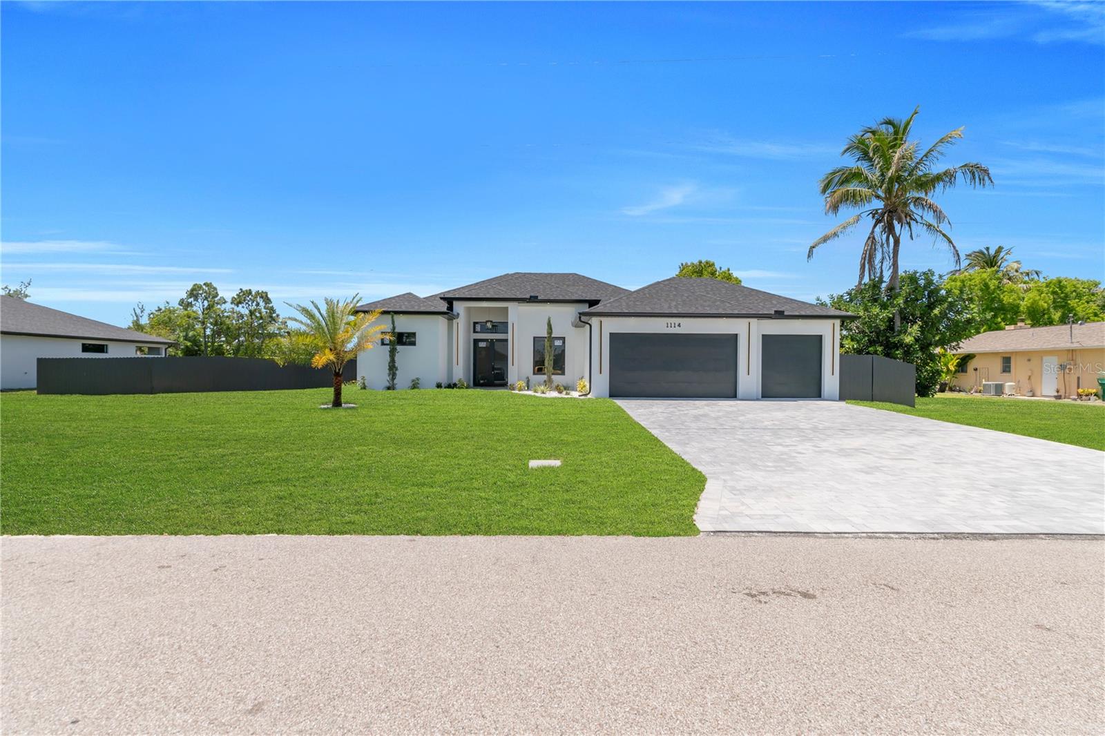 1114 SW 8TH PL, CAPE CORAL, FL, 33991