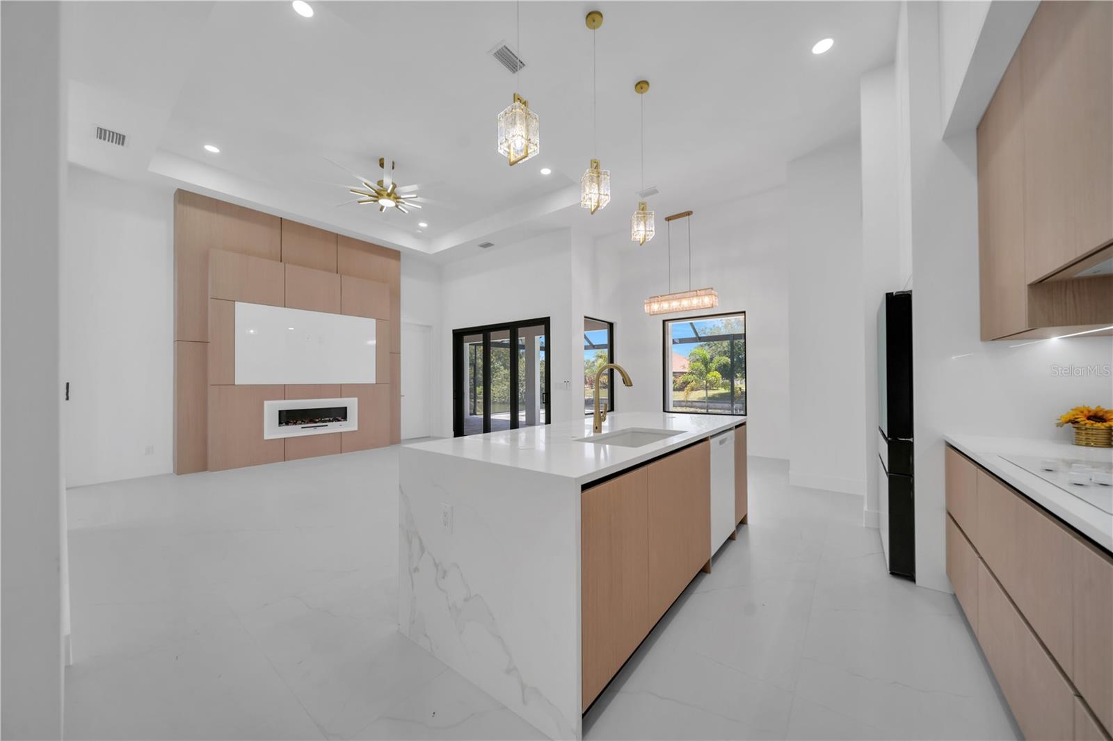 1114 SW 8TH PL, CAPE CORAL, FL, 33991