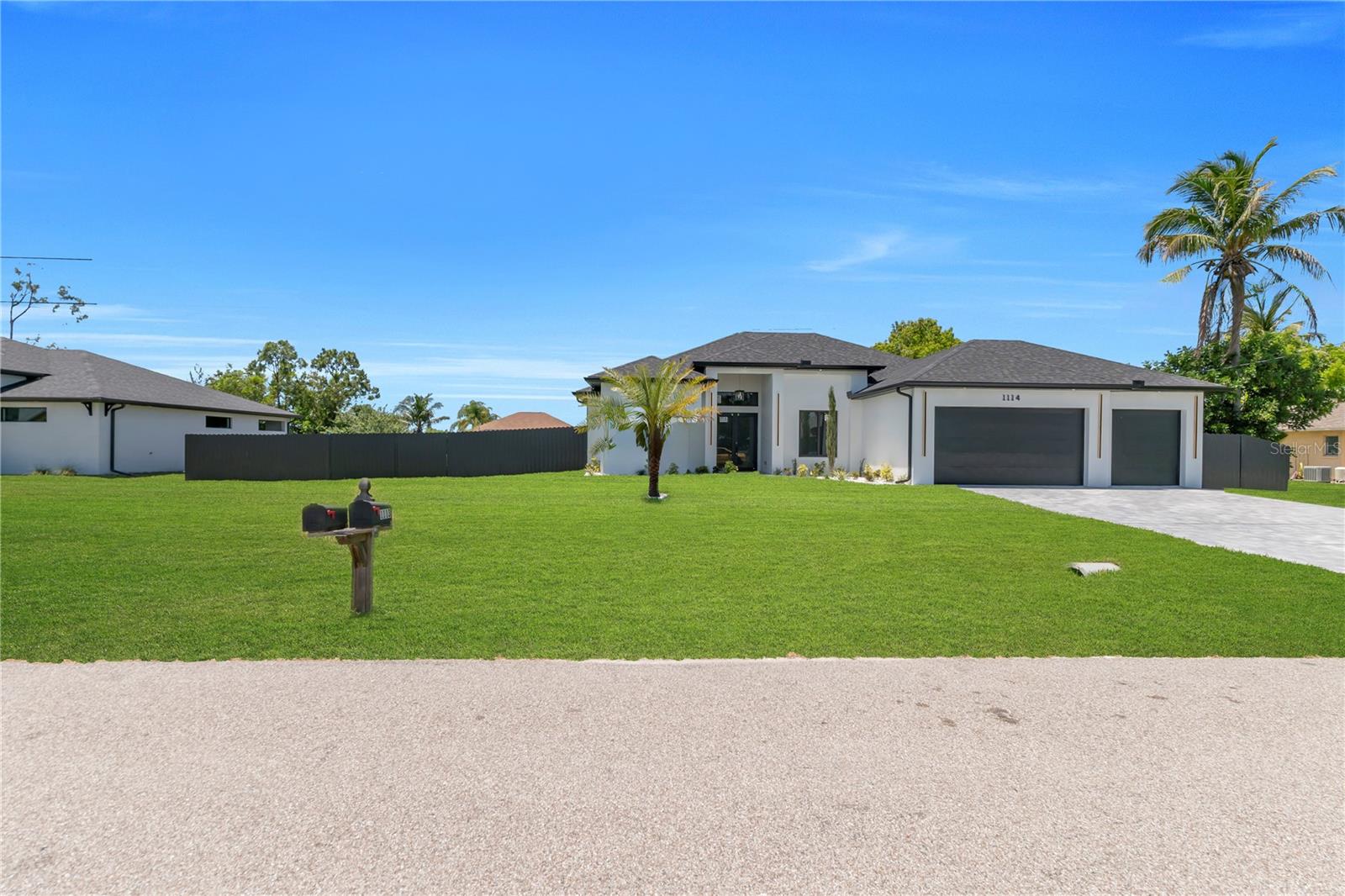 1114 SW 8TH PL, CAPE CORAL, FL, 33991