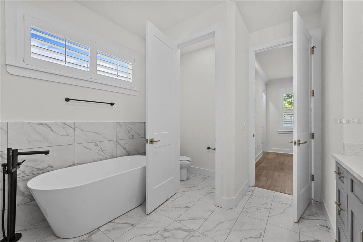 201 LAROCCA CT, PALM HARBOR, FL, 34683