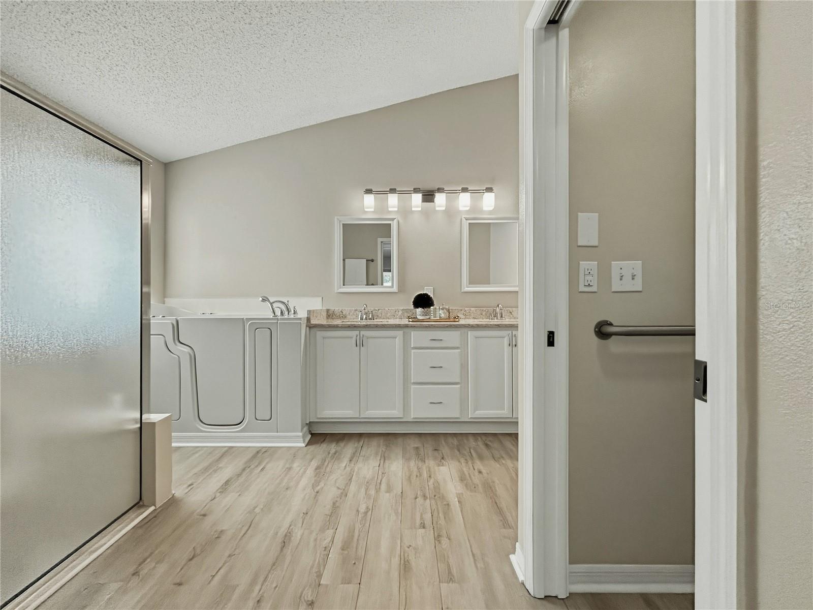 2309 E DEL WEBB BLVD, SUN CITY CENTER, FL, 33573