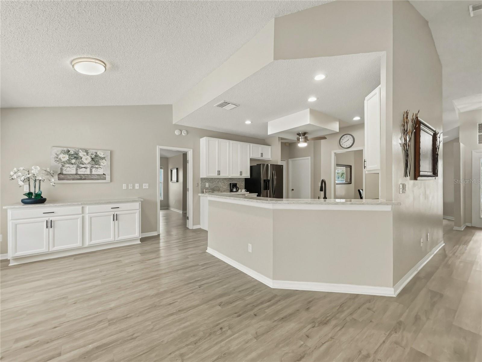 2309 E DEL WEBB BLVD, SUN CITY CENTER, FL, 33573