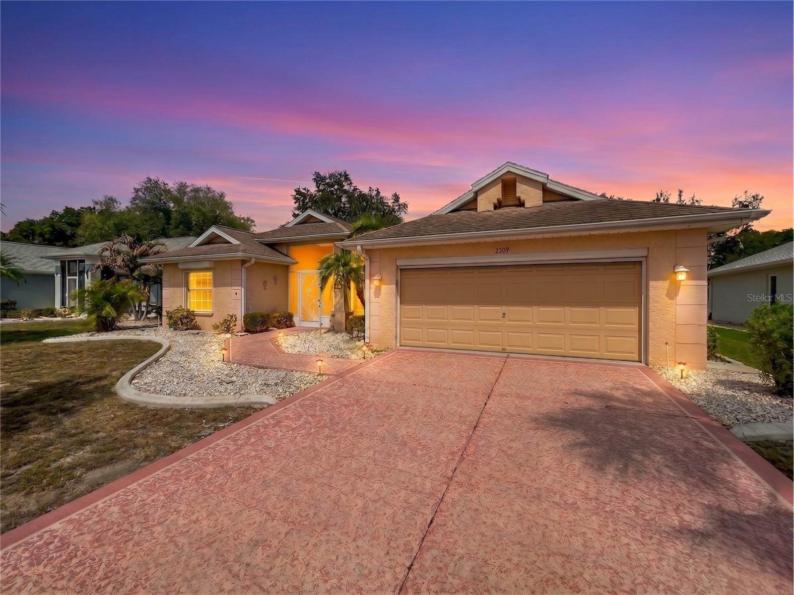 2309 E DEL WEBB BLVD, SUN CITY CENTER, FL, 33573