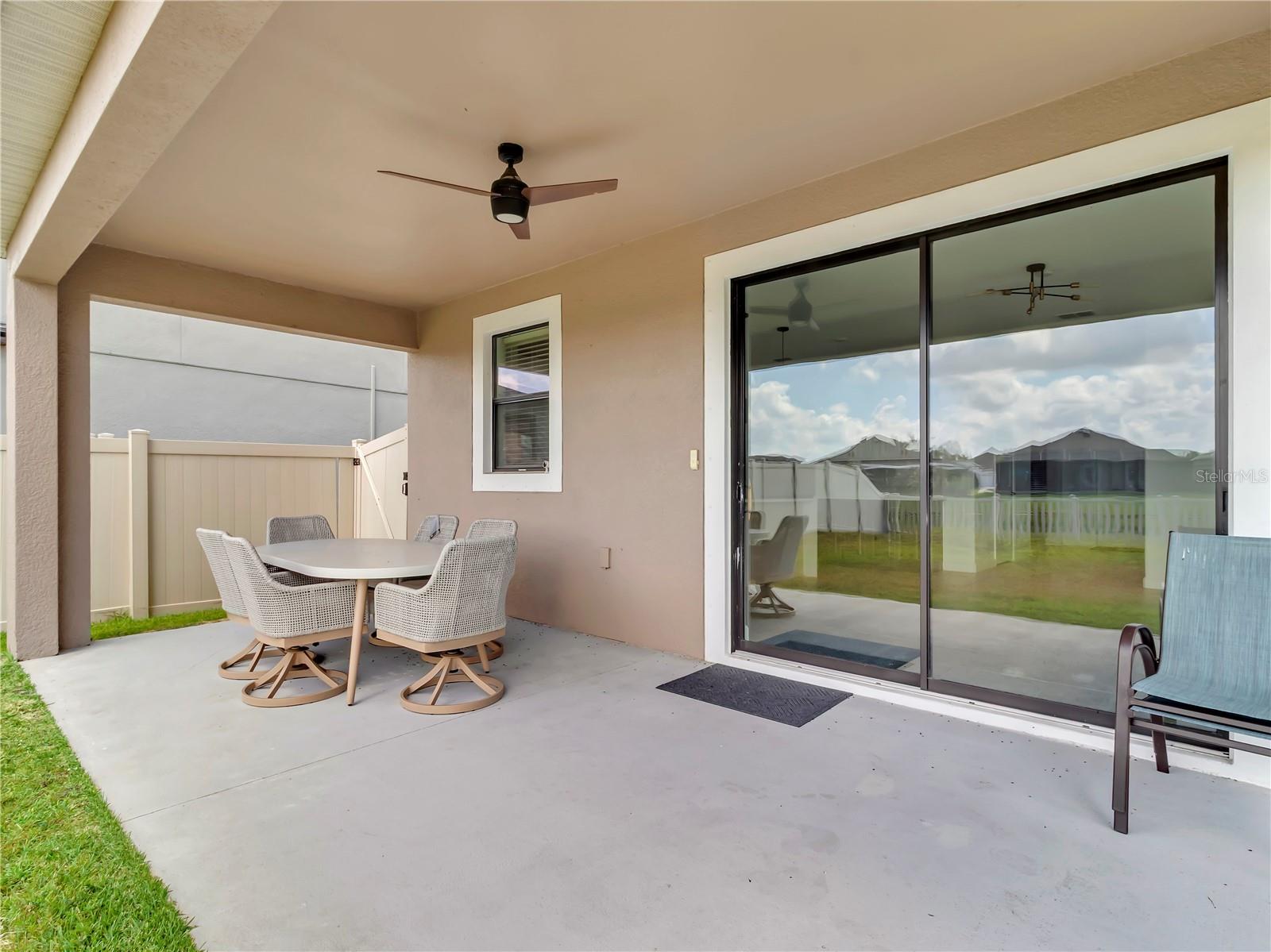 5052 IVORY STONE DR, WIMAUMA, FL, 33598