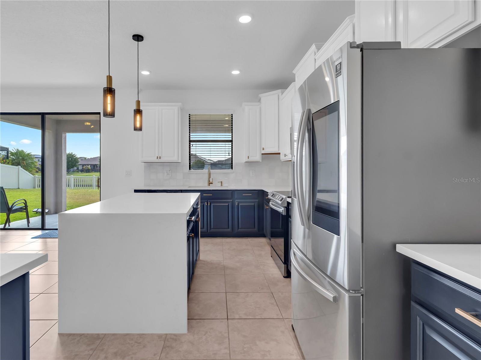 5052 IVORY STONE DR, WIMAUMA, FL, 33598