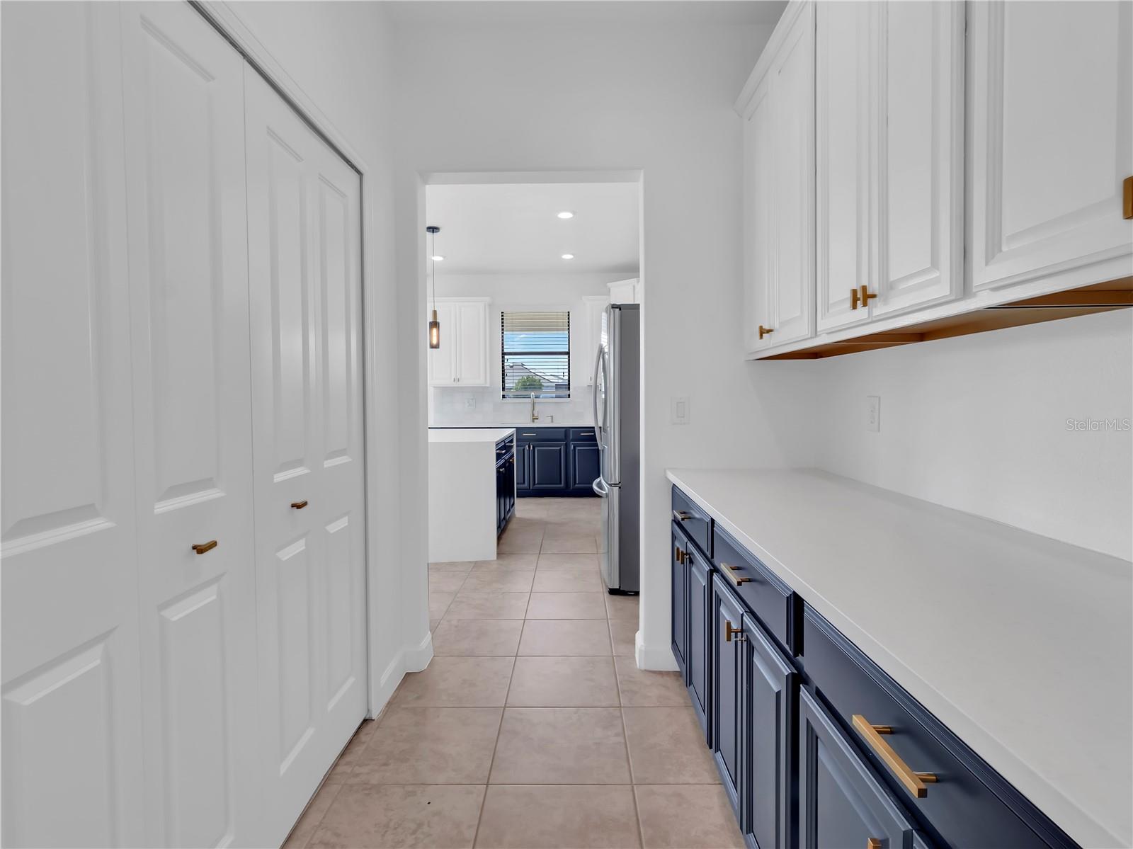 5052 IVORY STONE DR, WIMAUMA, FL, 33598
