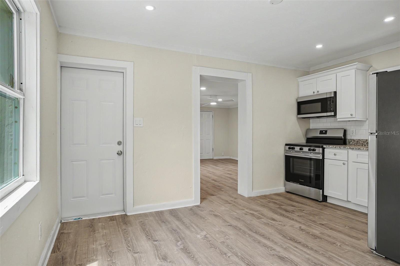 850 18TH AVE S, ST PETERSBURG, FL, 33705
