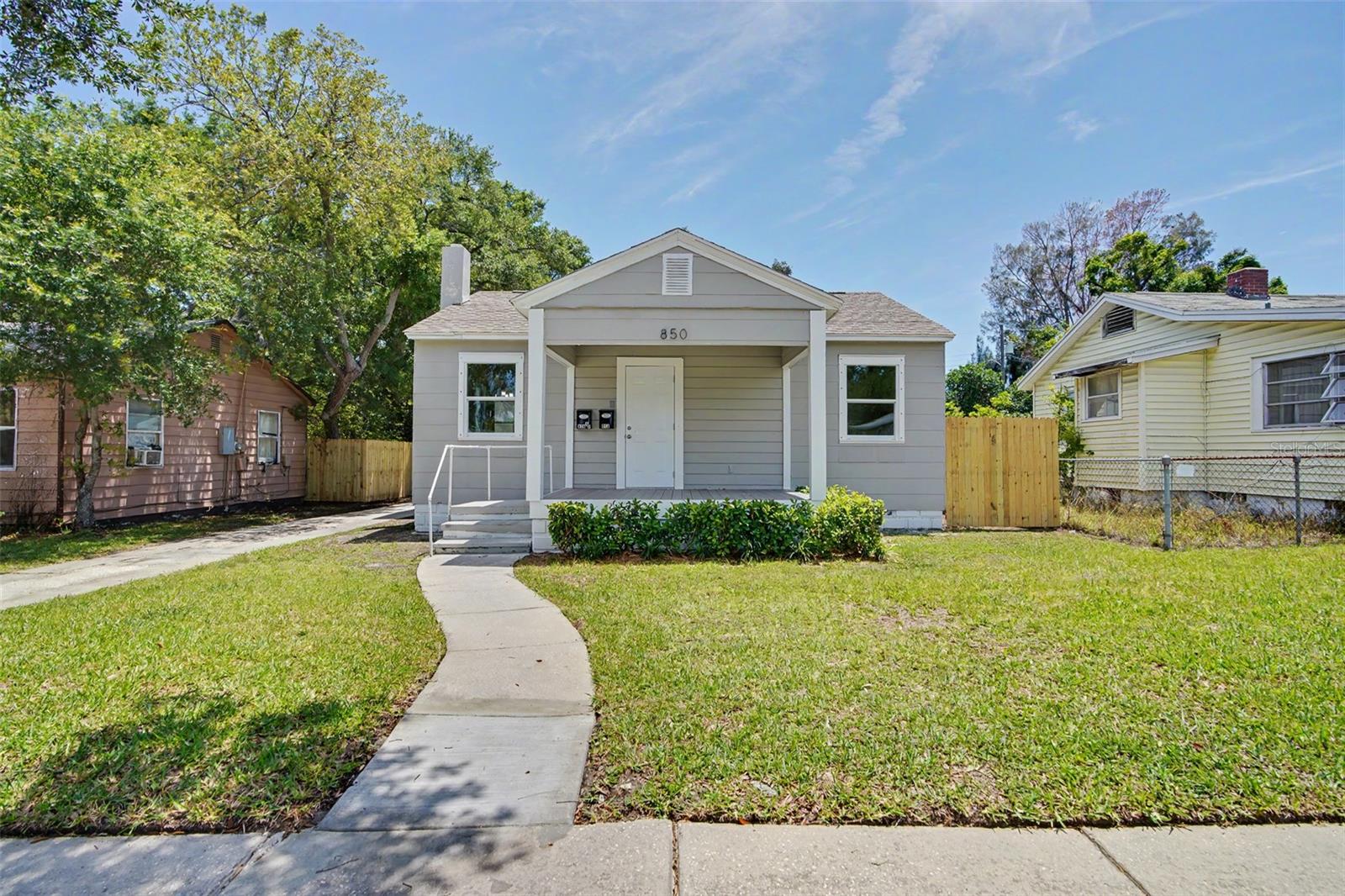 850 18TH AVE S, ST PETERSBURG, FL, 33705