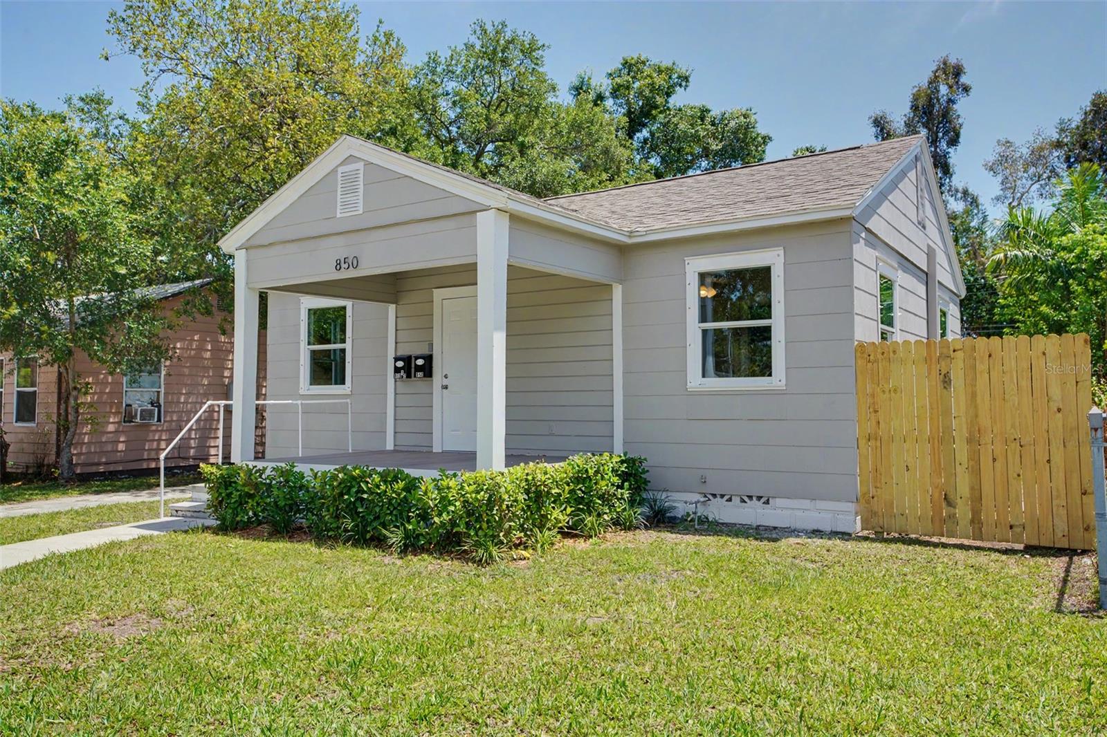 850 18TH AVE S, ST PETERSBURG, FL, 33705