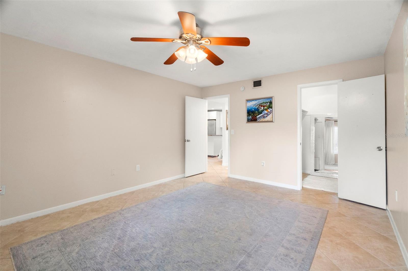 657 99TH AVE N #101, ST PETERSBURG, FL, 33702