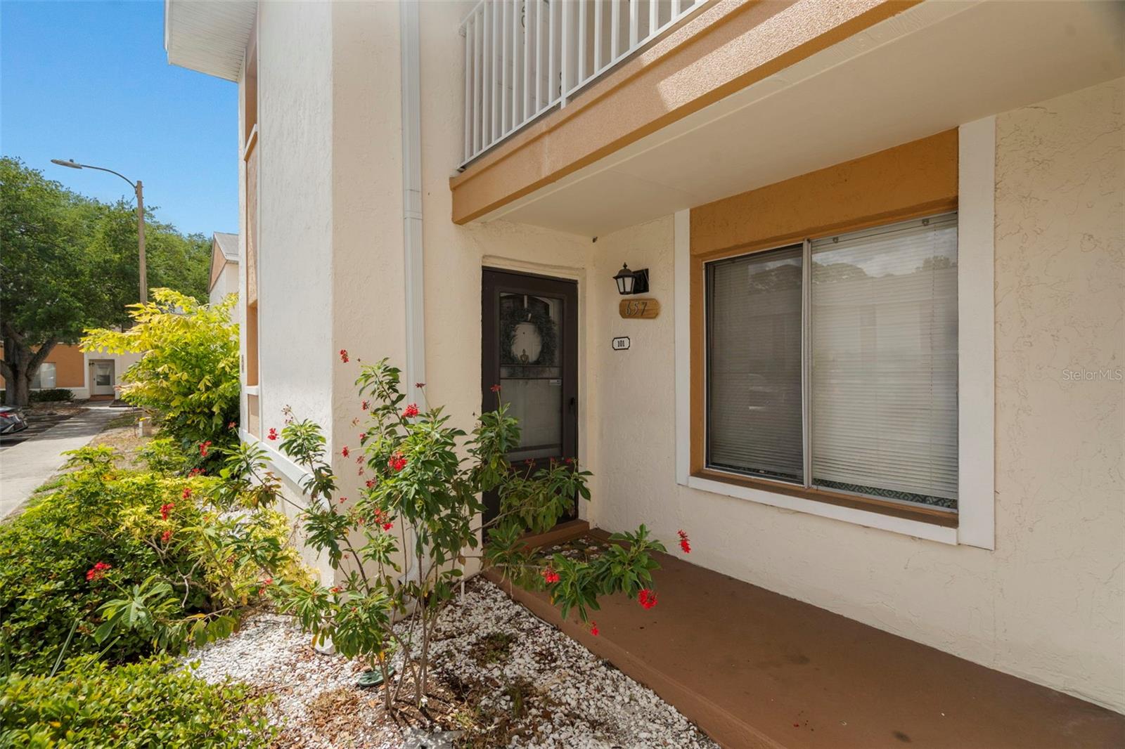657 99TH AVE N #101, ST PETERSBURG, FL, 33702