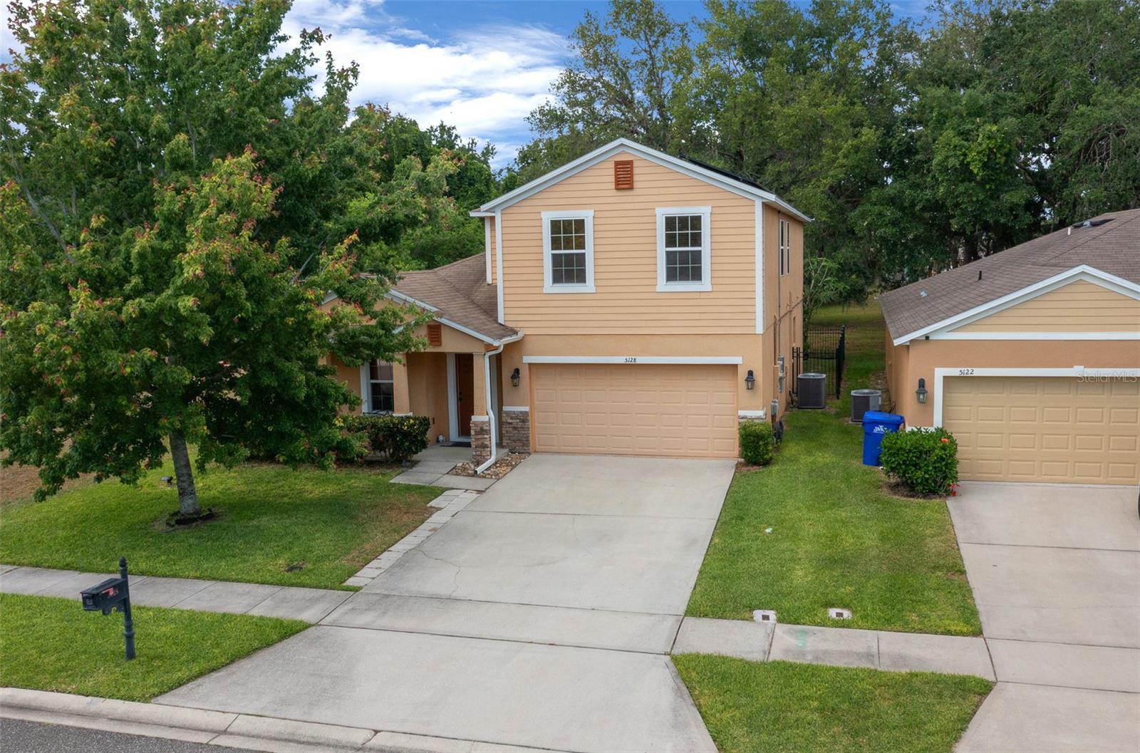 5128 GRASSY KNOLL DR, TAVARES, FL, 32778