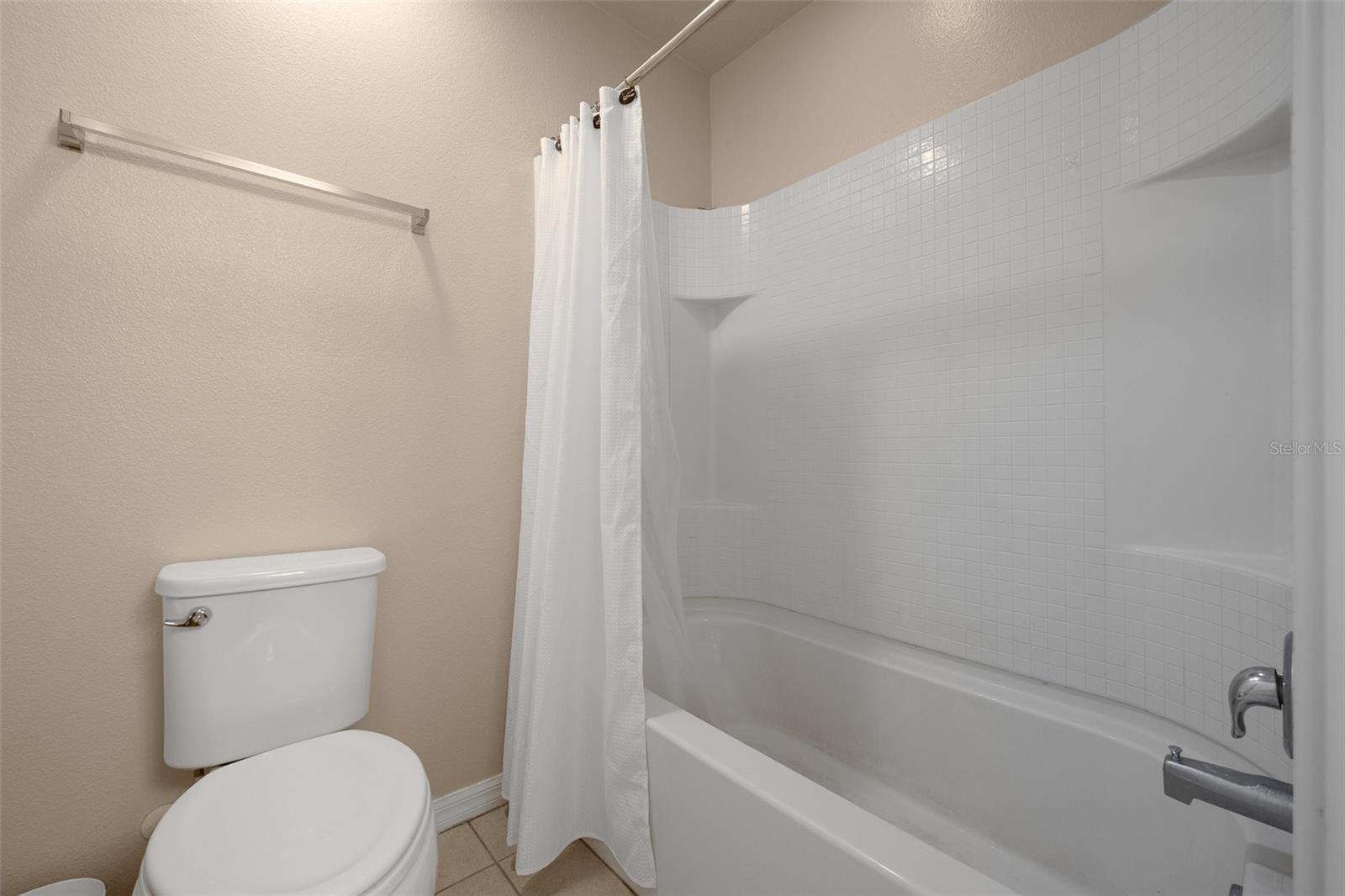 5128 GRASSY KNOLL DR, TAVARES, FL, 32778