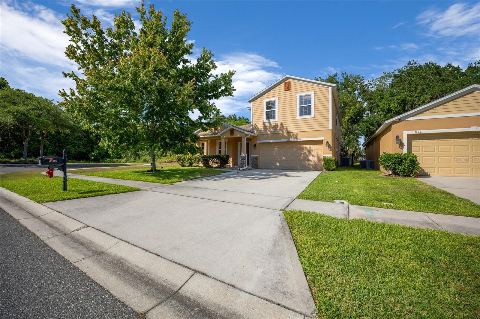5128 GRASSY KNOLL DR, TAVARES, FL, 32778