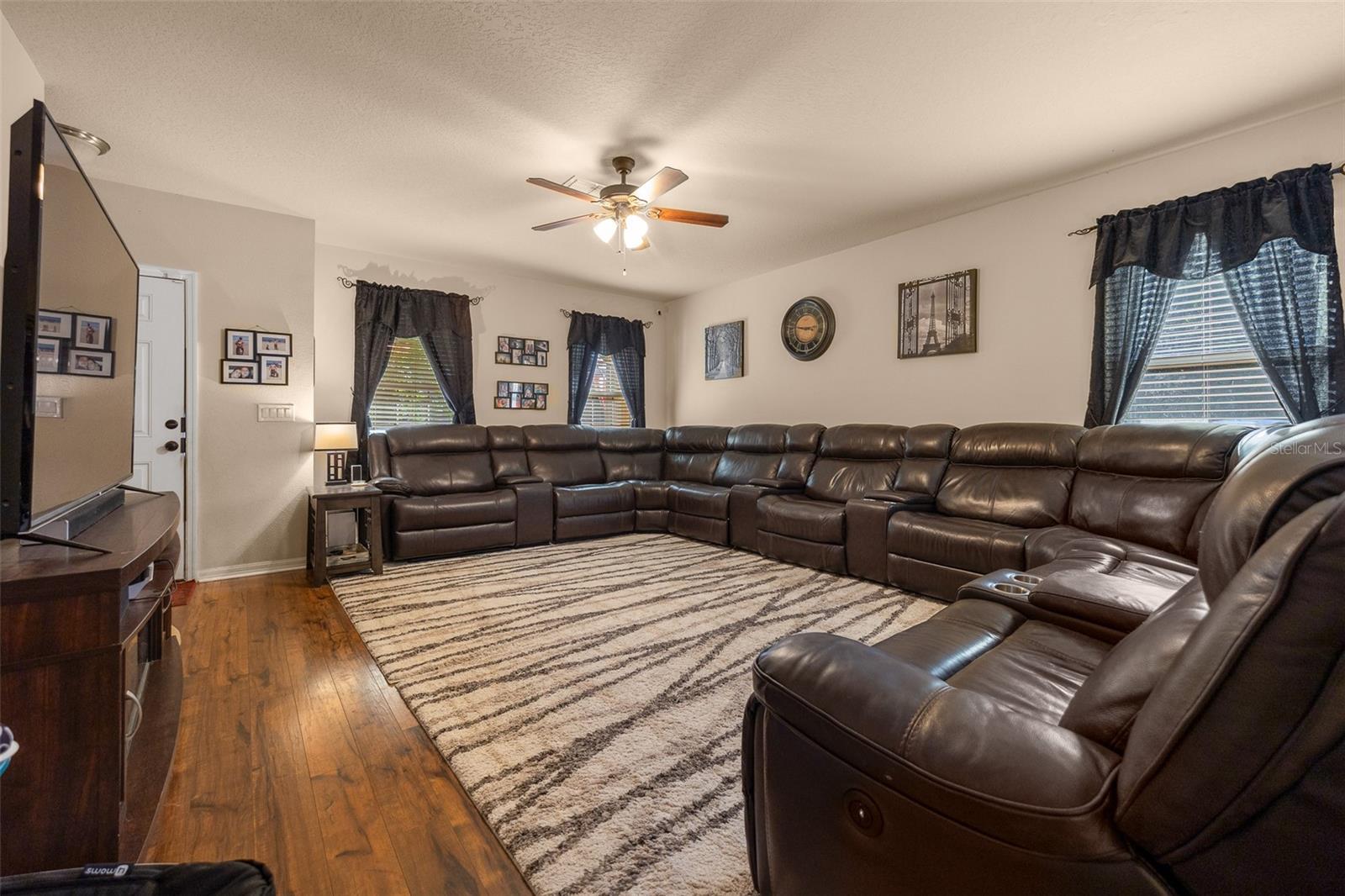 5128 GRASSY KNOLL DR, TAVARES, FL, 32778