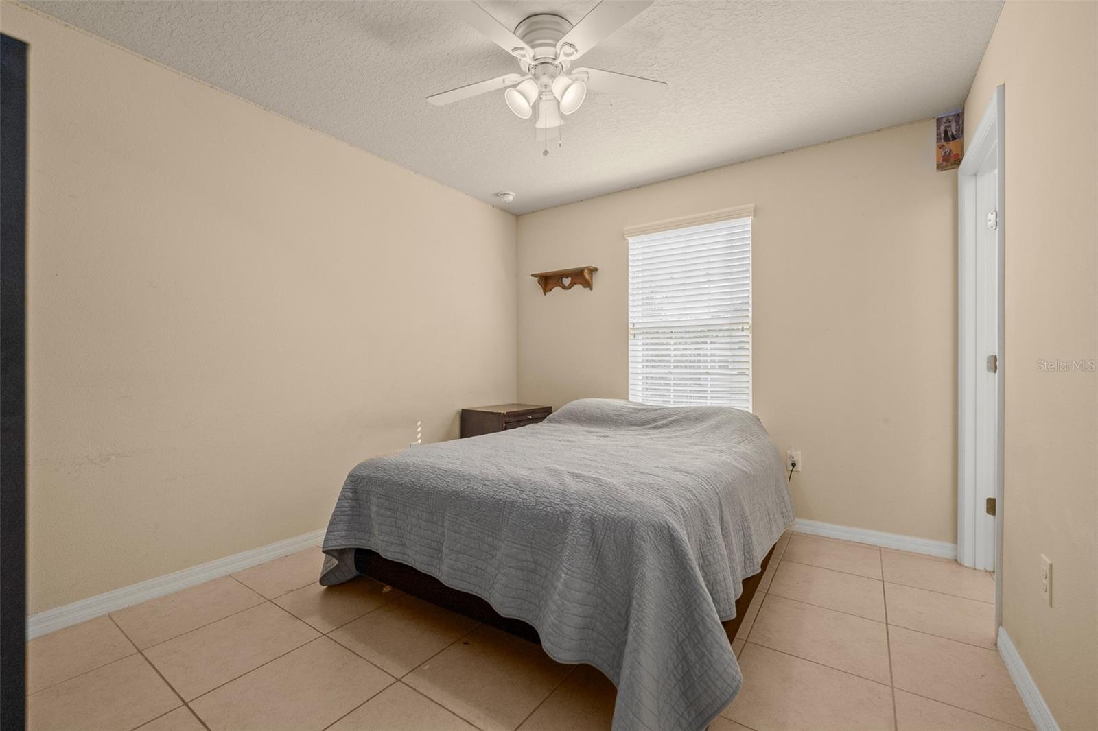 5128 GRASSY KNOLL DR, TAVARES, FL, 32778