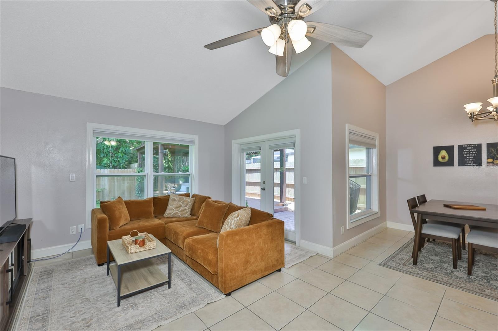 12832 COVERDALE DR, TAMPA, FL, 33624
