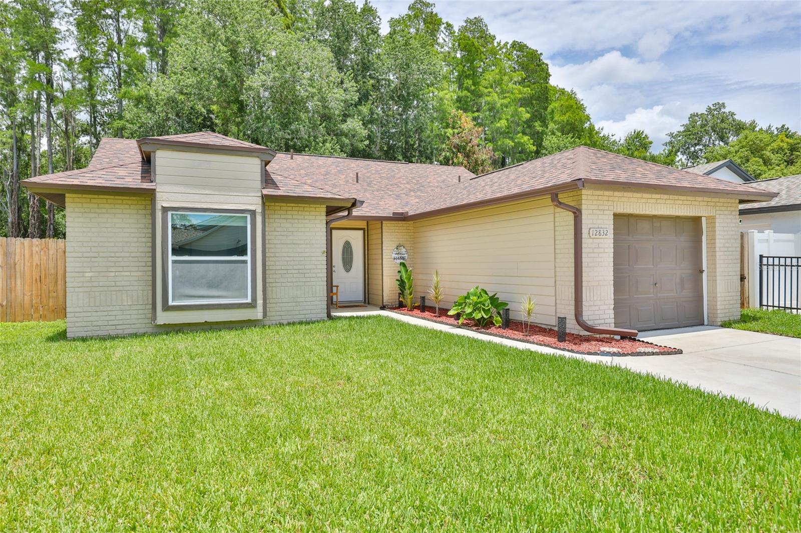12832 COVERDALE DR, TAMPA, FL, 33624
