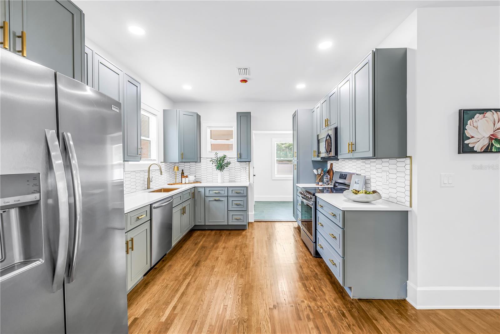 2220 23RD ST S, ST PETERSBURG, FL, 33712