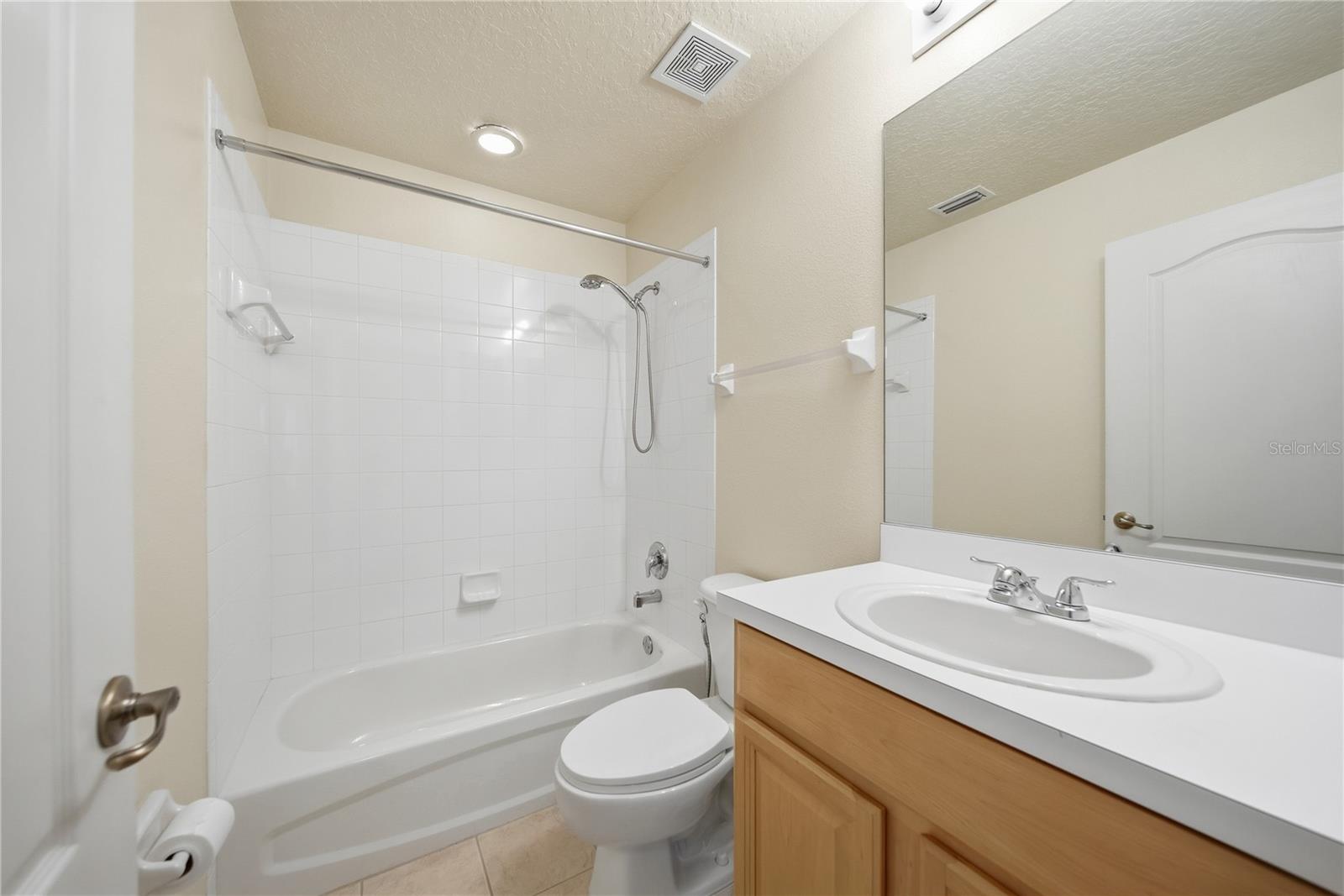 335 CAPE HARBOUR LOOP #108, BRADENTON, FL, 34212