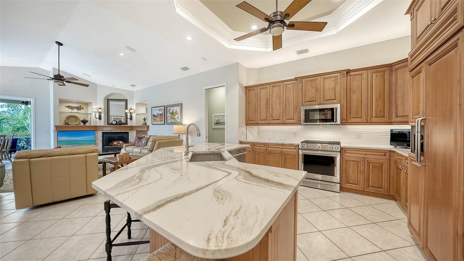 8923 BLOOMFIELD BLVD, SARASOTA, FL, 34238
