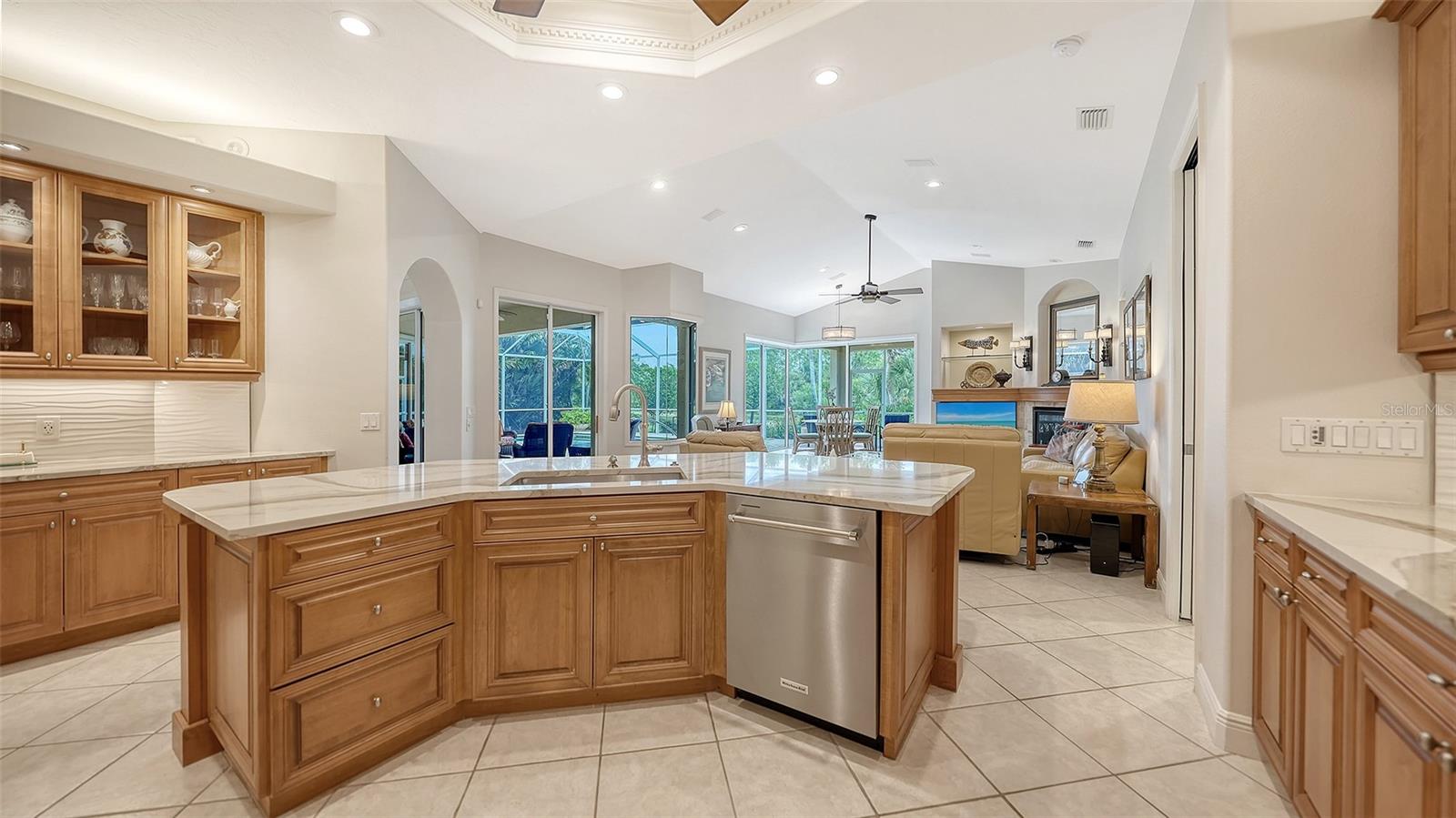 8923 BLOOMFIELD BLVD, SARASOTA, FL, 34238