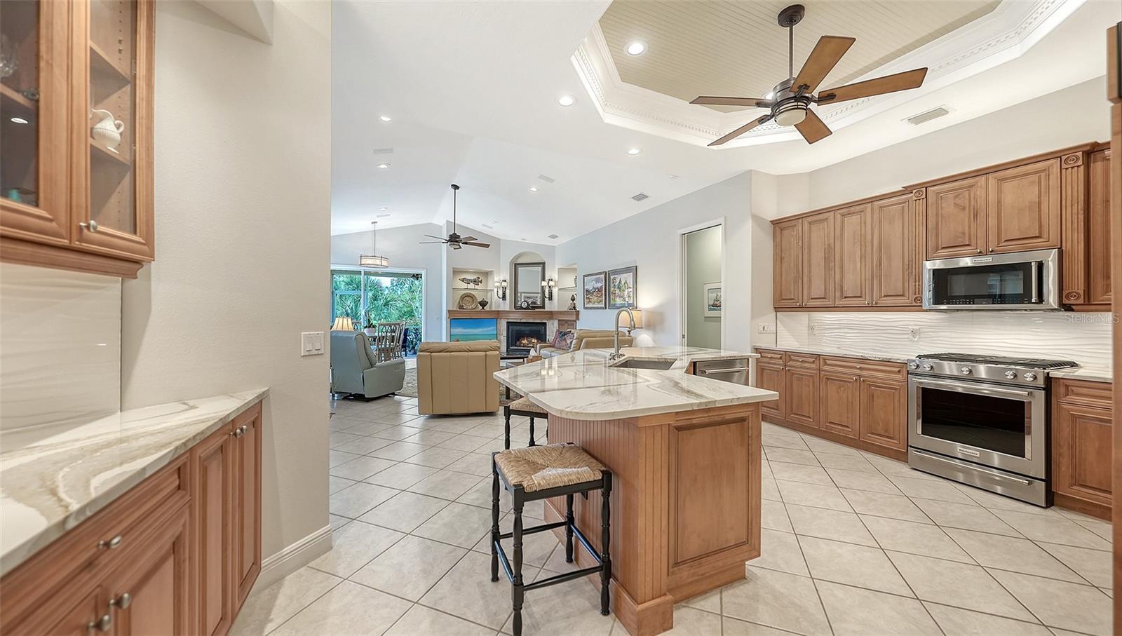 8923 BLOOMFIELD BLVD, SARASOTA, FL, 34238