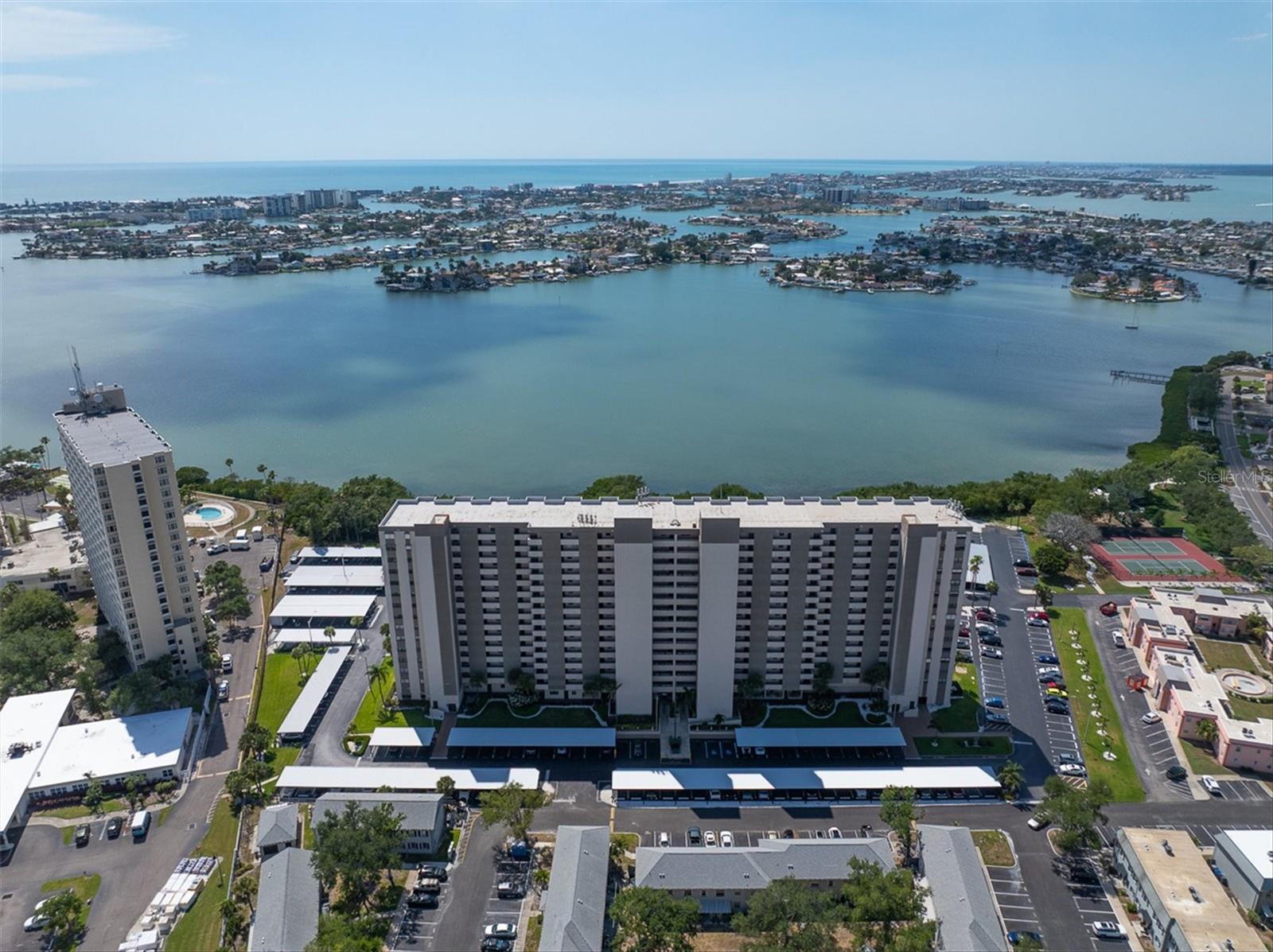 7050 SUNSET DR S #302, SOUTH PASADENA, FL, 33707
