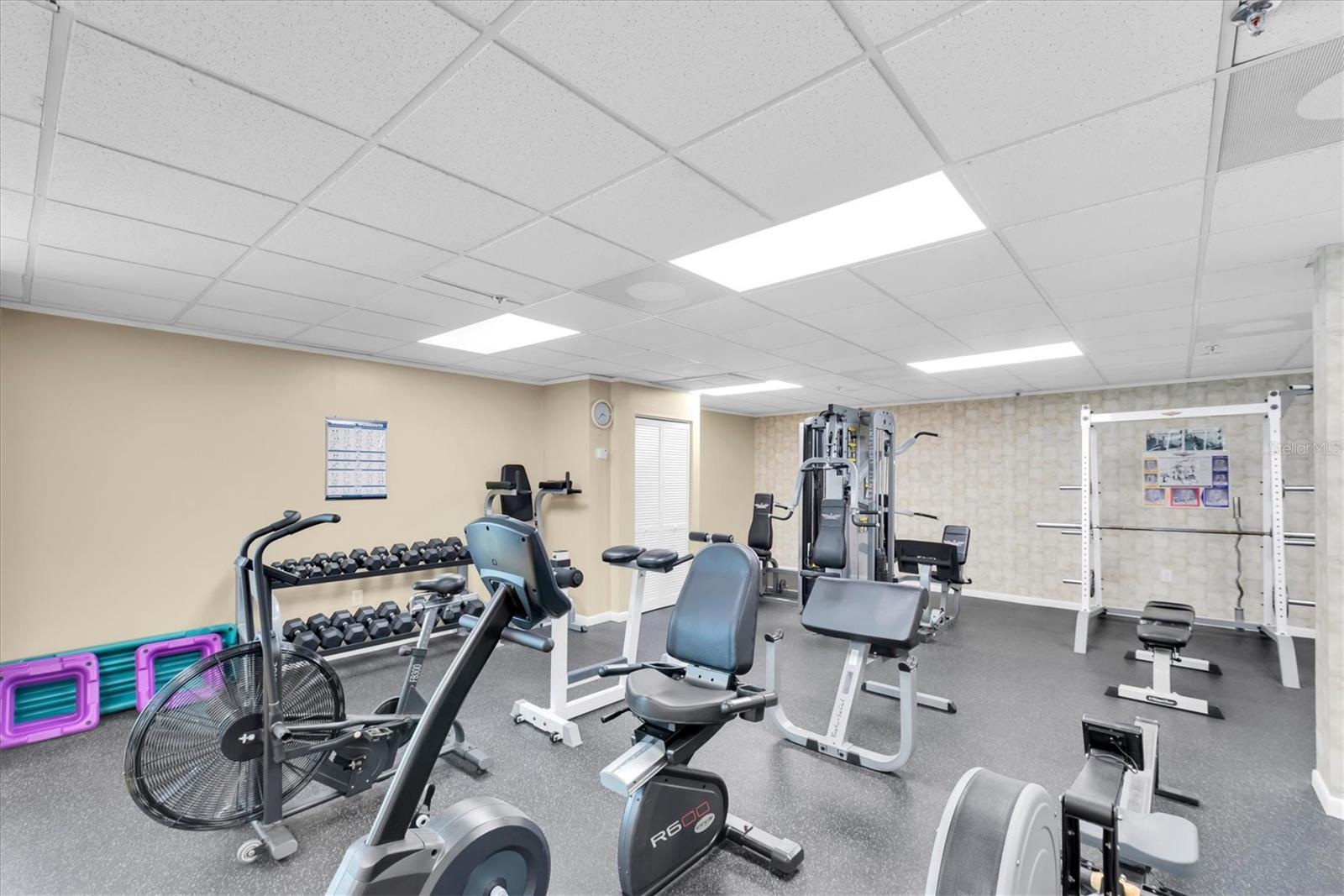 7050 SUNSET DR S #302, SOUTH PASADENA, FL, 33707