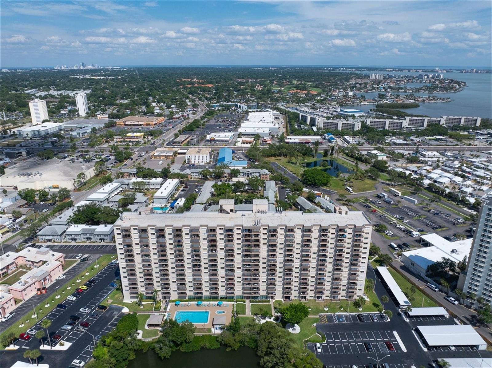 7050 SUNSET DR S #302, SOUTH PASADENA, FL, 33707