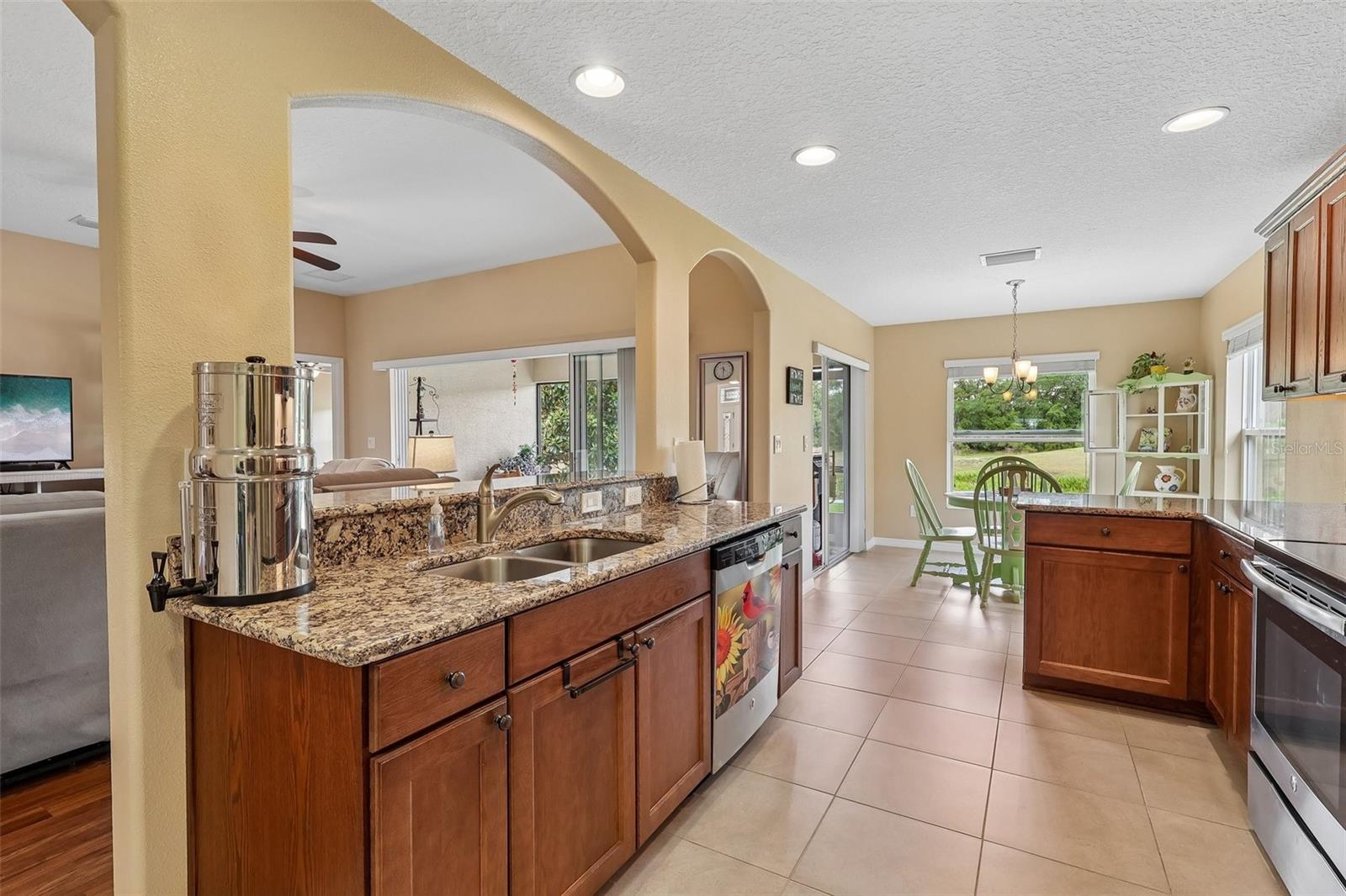 4025 ARLINGTON RIDGE BLVD, LEESBURG, FL, 34748