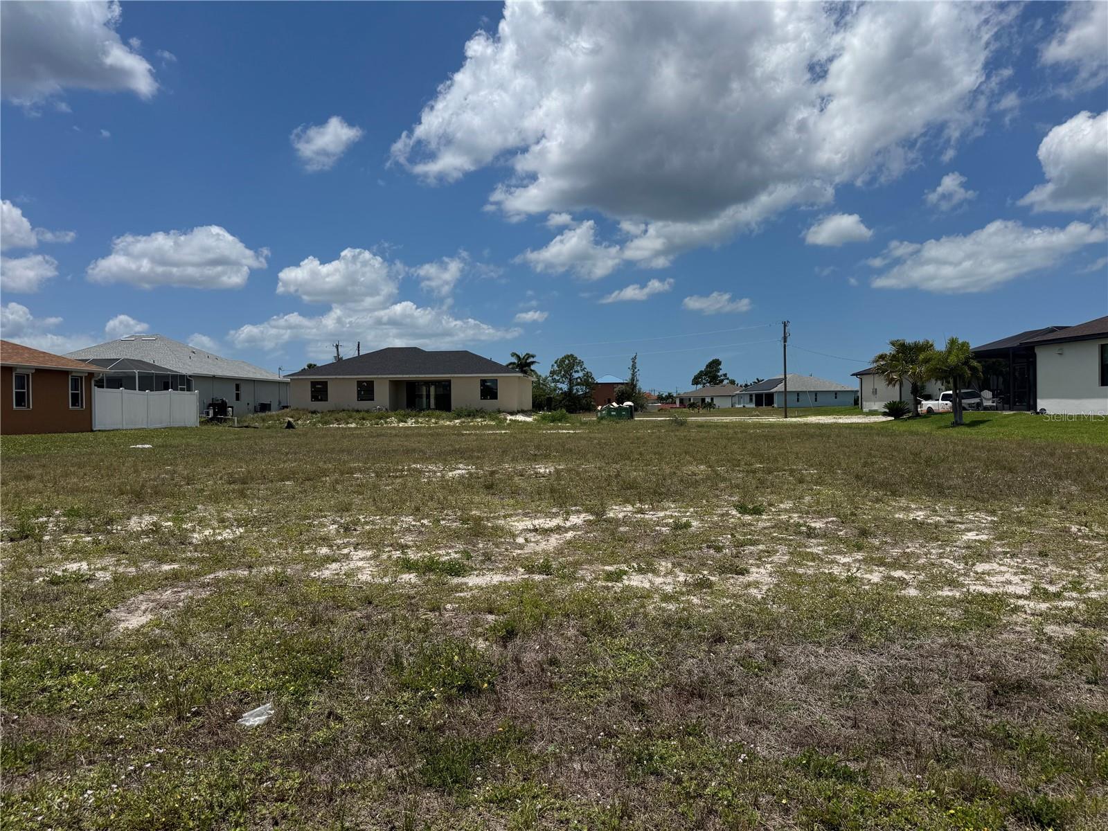 2018 NW 33RD AVE, CAPE CORAL, FL, 33993