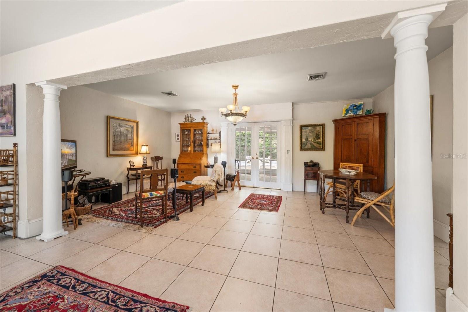 109 PONCE DE LEON BLVD, BELLEAIR, FL, 33756