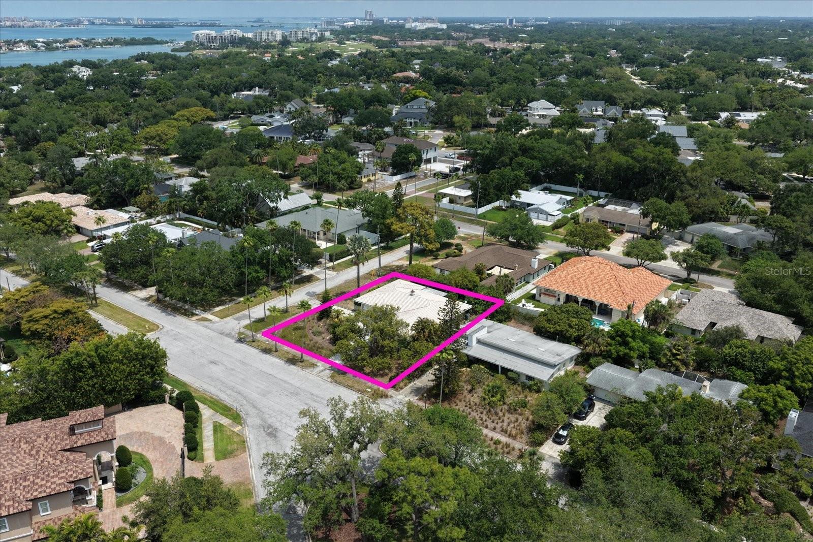 109 PONCE DE LEON BLVD, BELLEAIR, FL, 33756