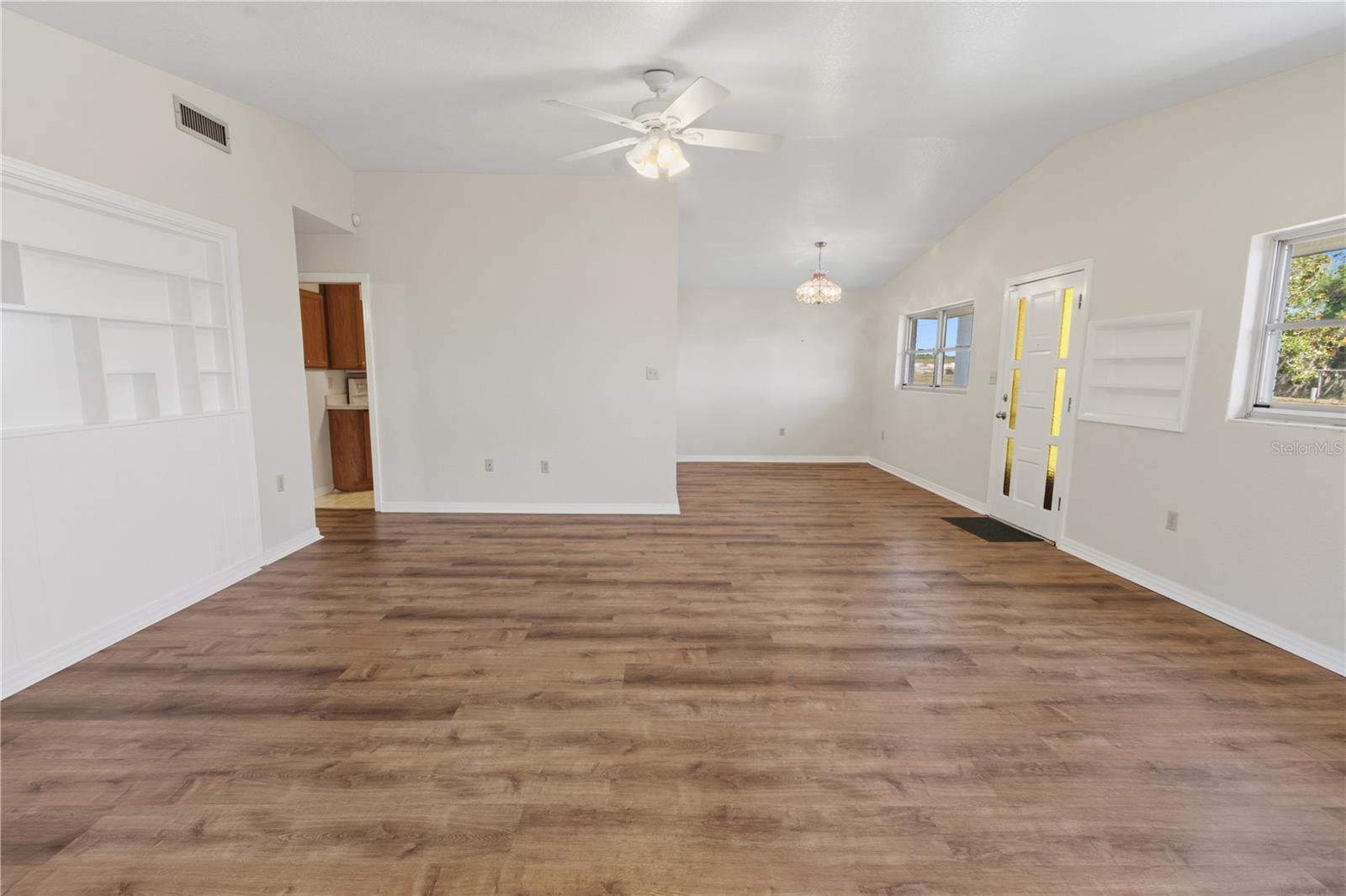 2425 BURNS AVE, LAKE WALES, FL, 33898