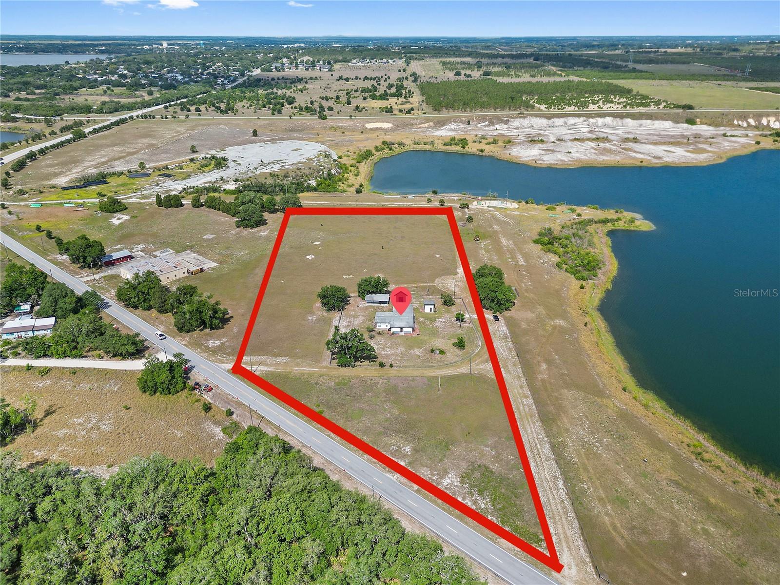 2425 BURNS AVE, LAKE WALES, FL, 33898