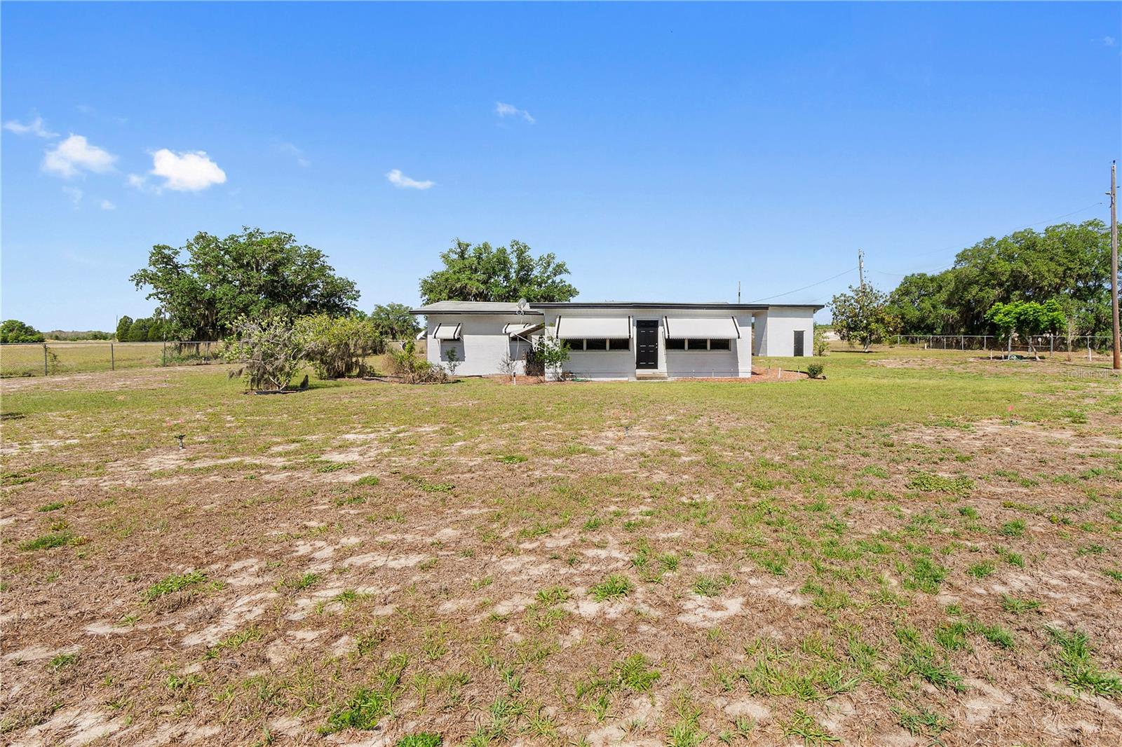 2425 BURNS AVE, LAKE WALES, FL, 33898