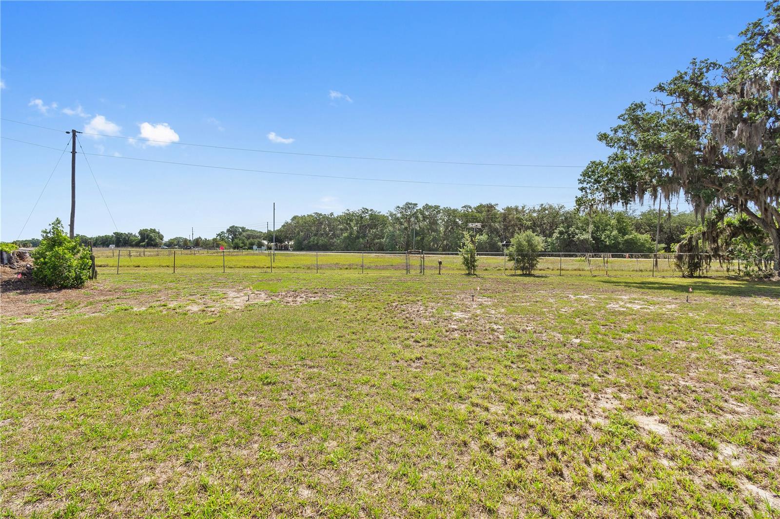 2425 BURNS AVE, LAKE WALES, FL, 33898