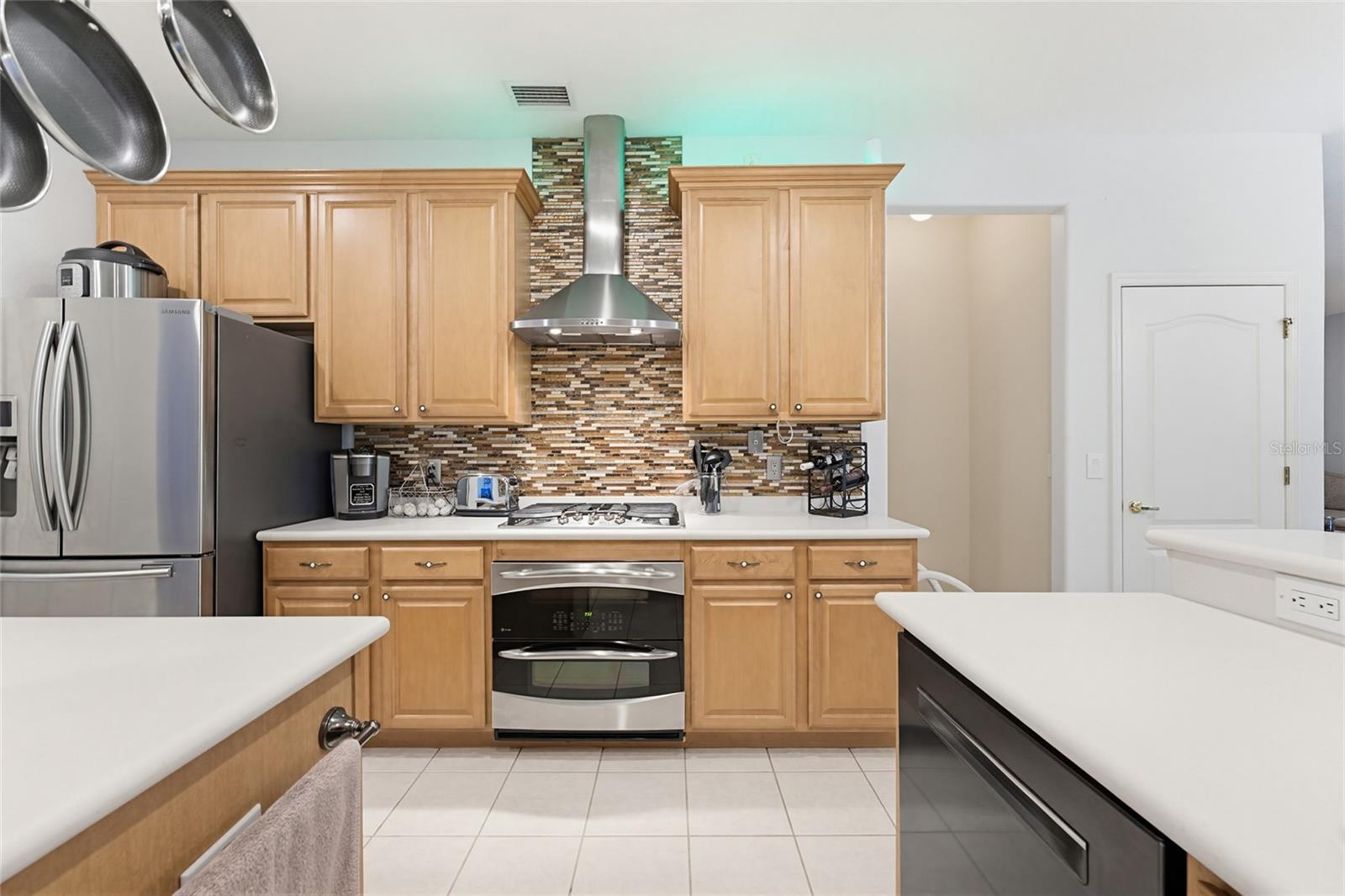 62 CAMELOT RIDGE DR, BRANDON, FL, 33511