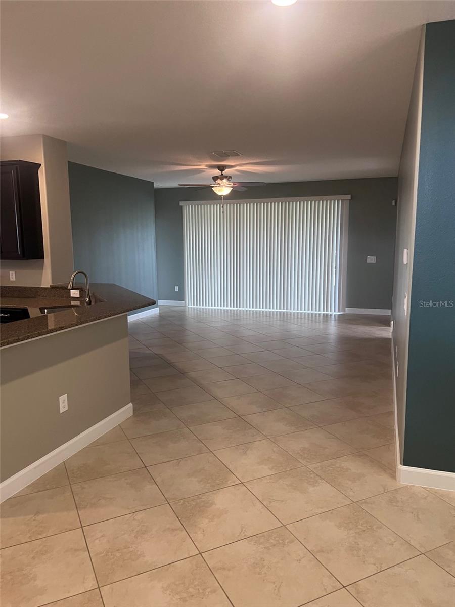 2502 CUMBERLAND CLIFF DR, RUSKIN, FL, 33570