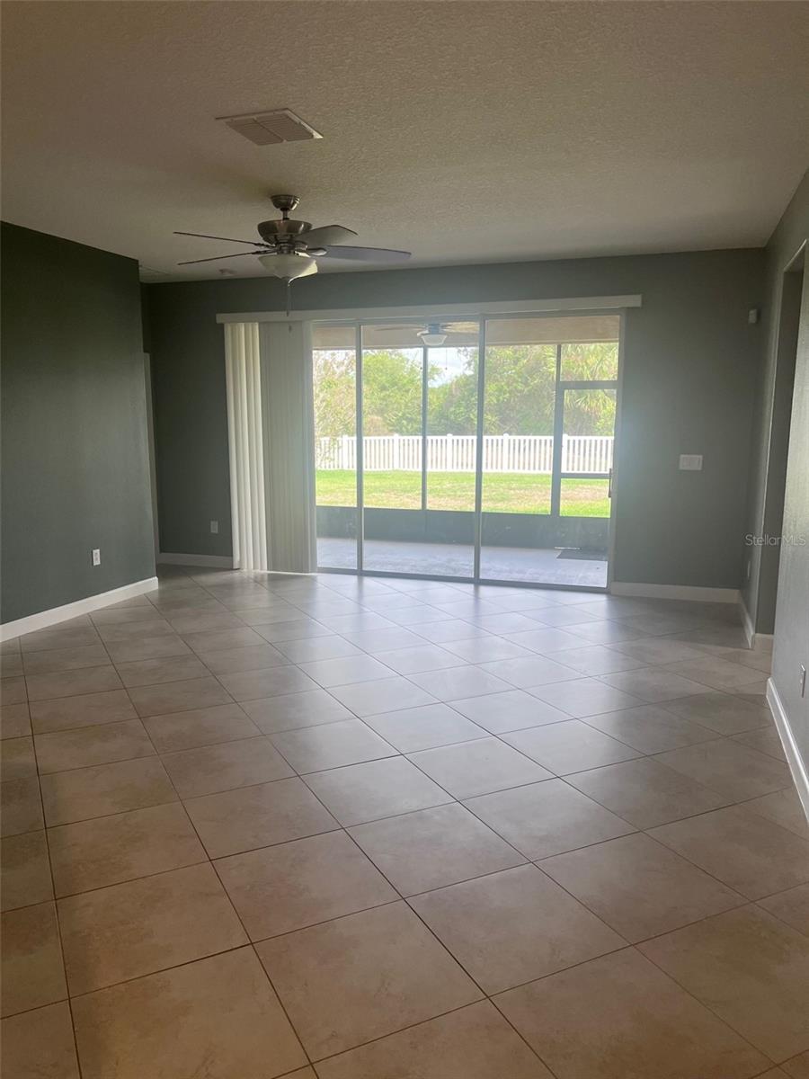 2502 CUMBERLAND CLIFF DR, RUSKIN, FL, 33570