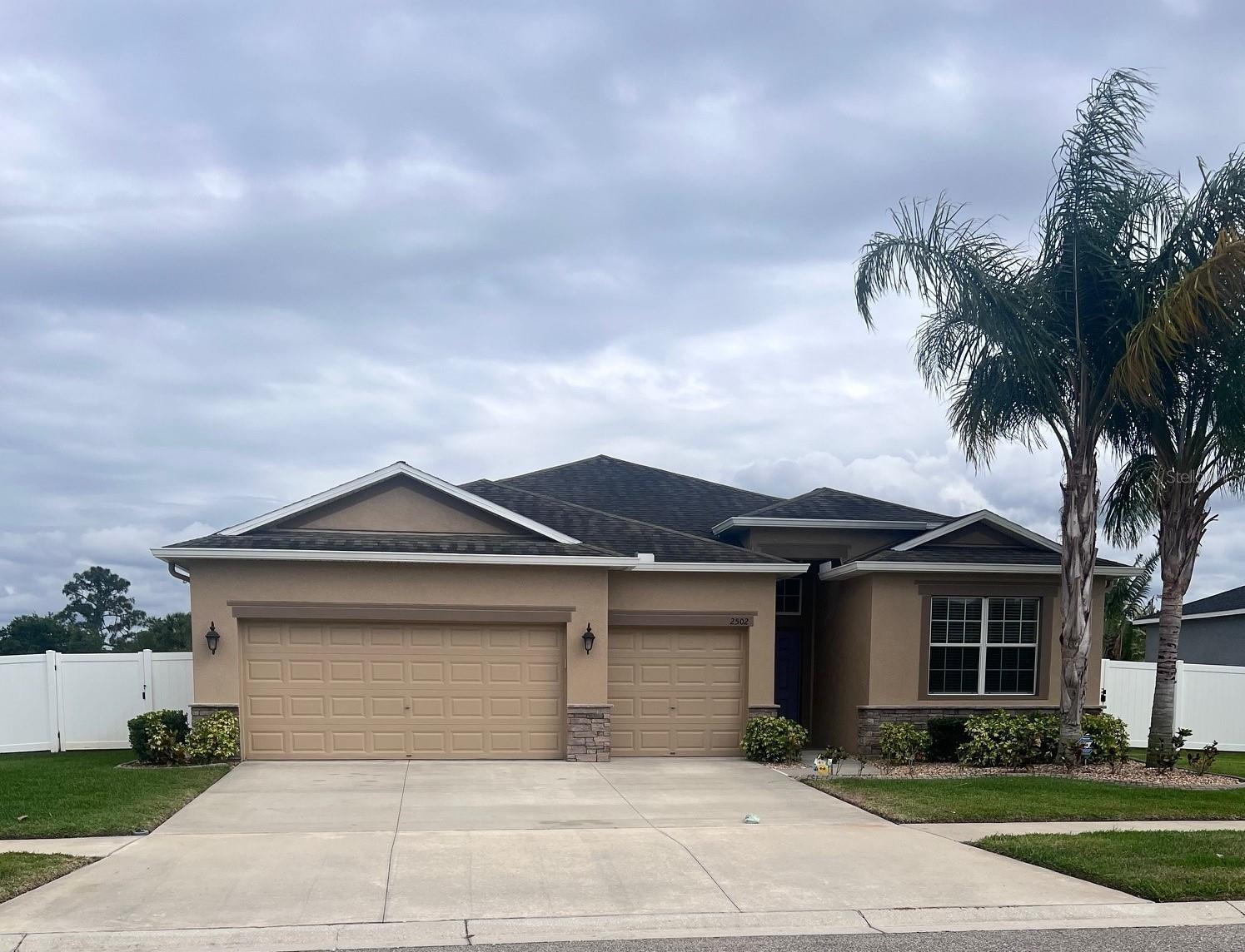 2502 CUMBERLAND CLIFF DR, RUSKIN, FL, 33570