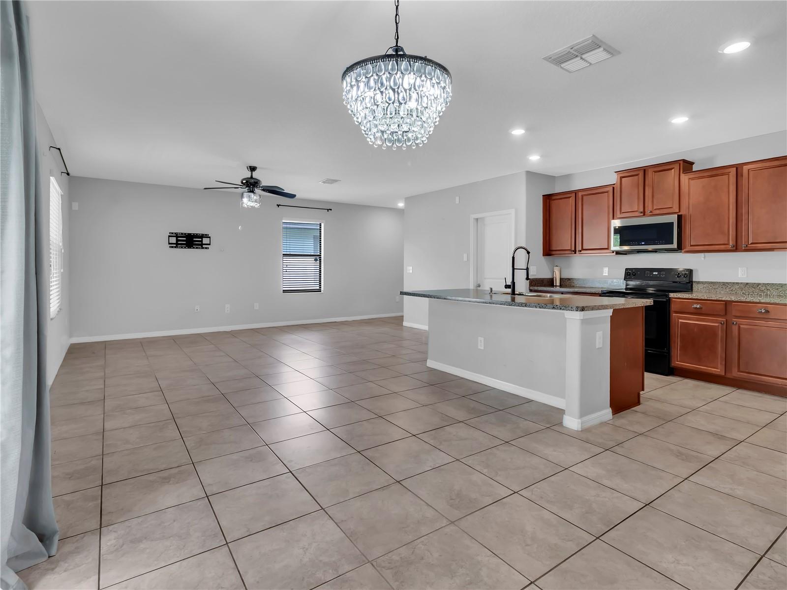 5025 BRICKWOOD RISE DR, WIMAUMA, FL, 33598